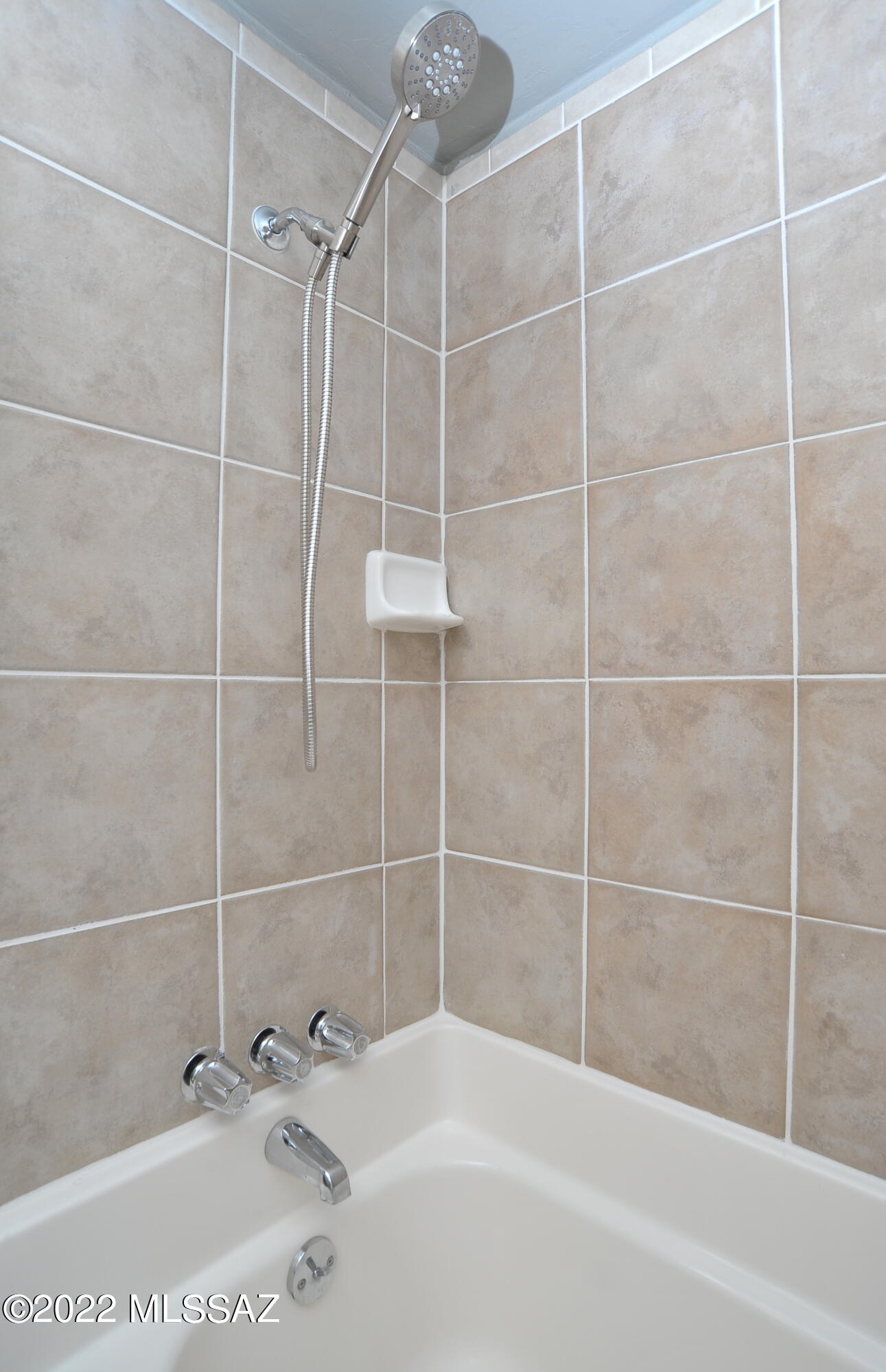 Braewood Terrace (1-107) - Residential