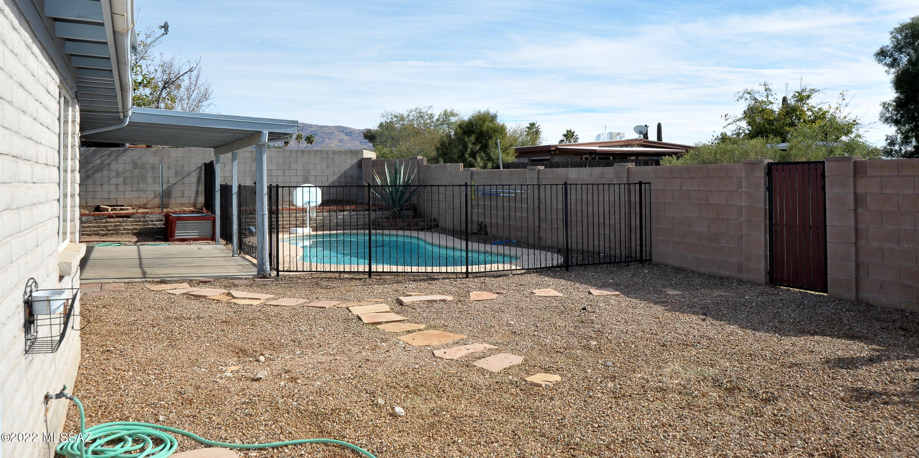 Braewood Terrace (1-107) - Residential