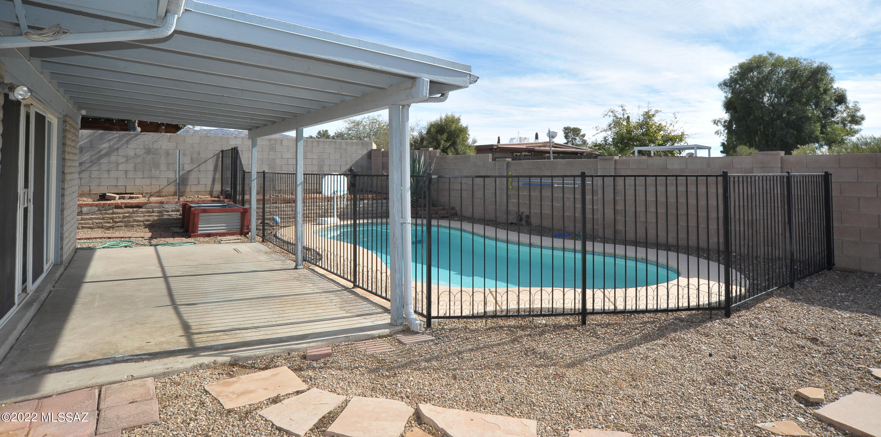 Braewood Terrace (1-107) - Residential