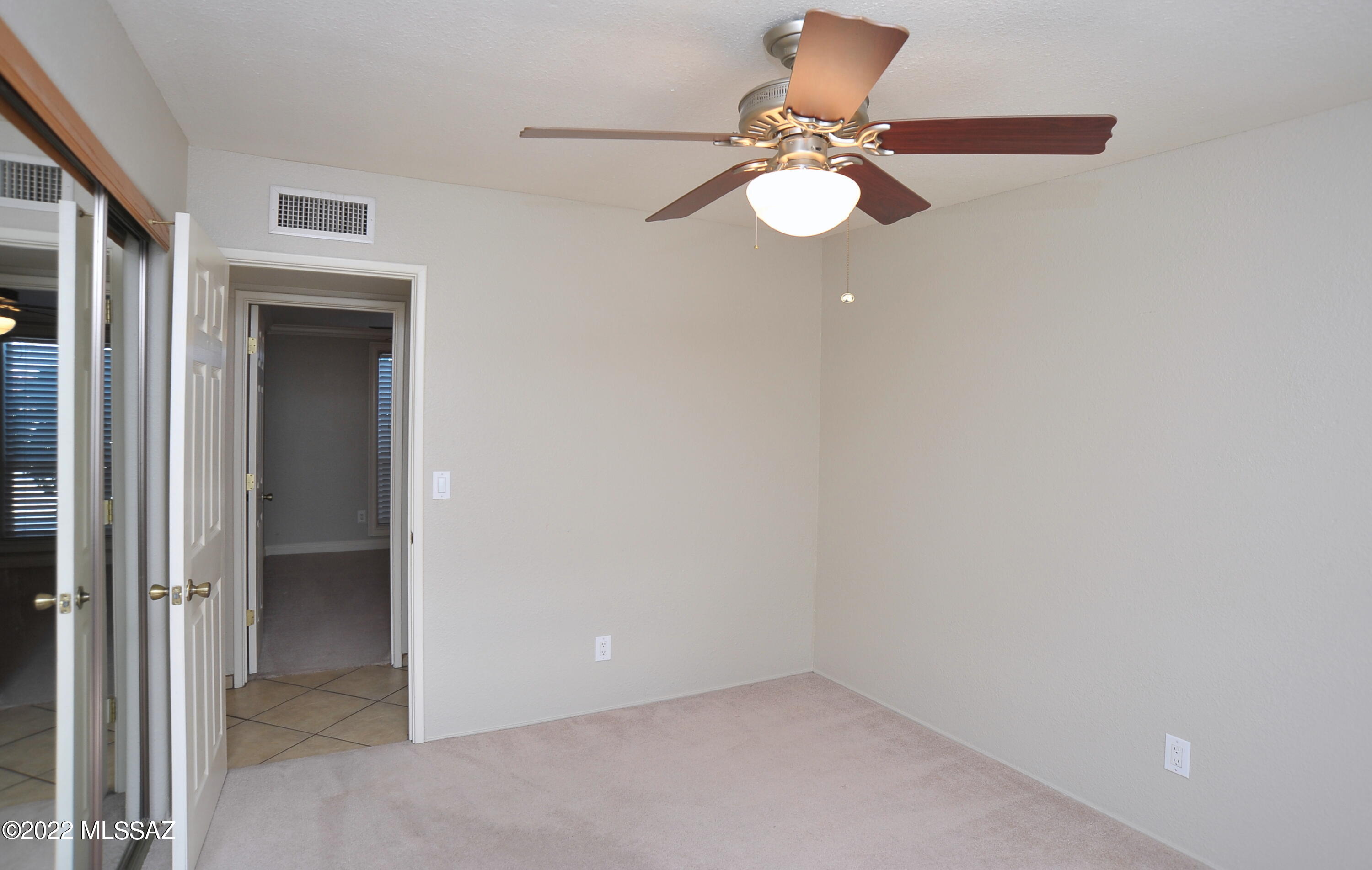 Braewood Terrace (1-107) - Residential