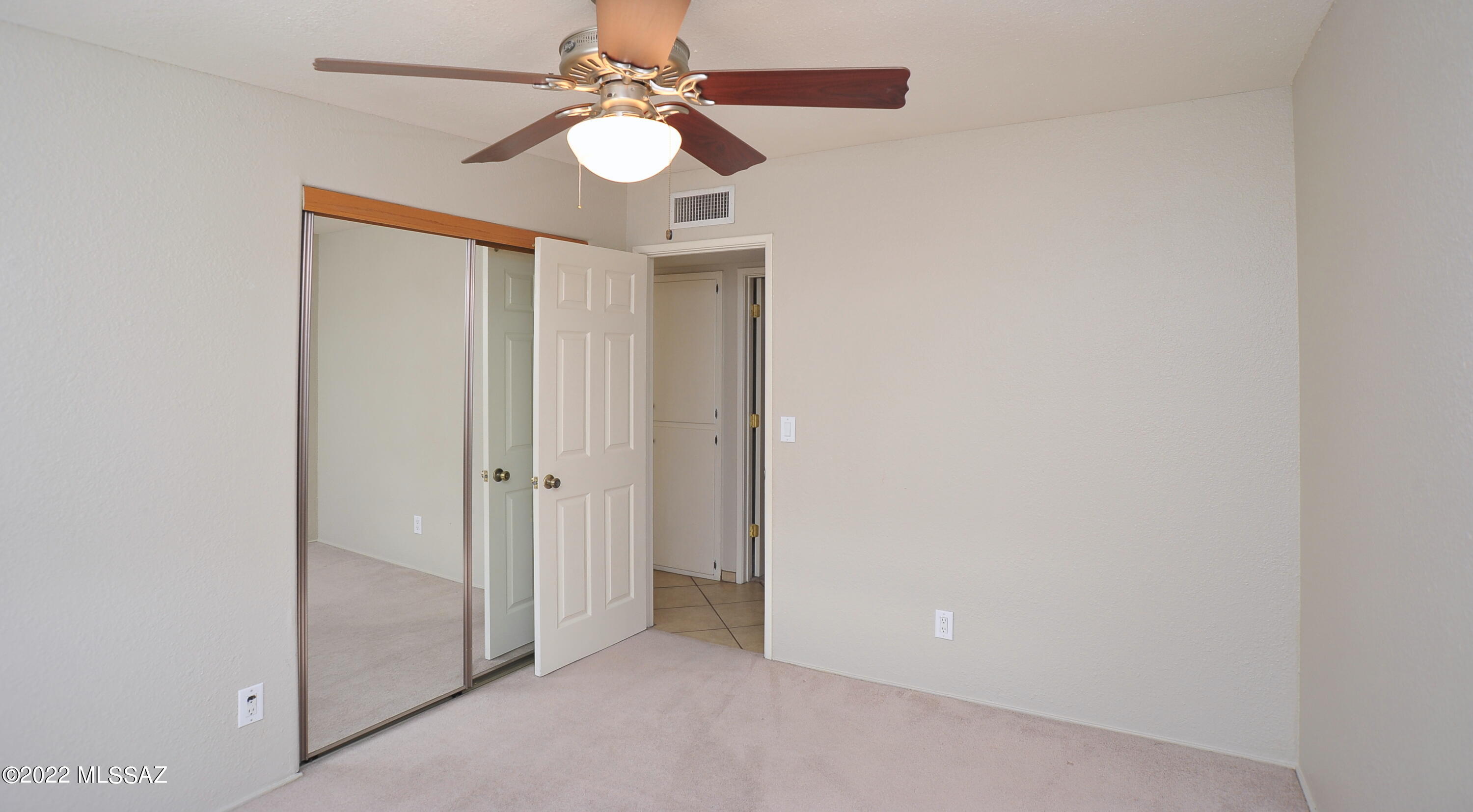 Braewood Terrace (1-107) - Residential