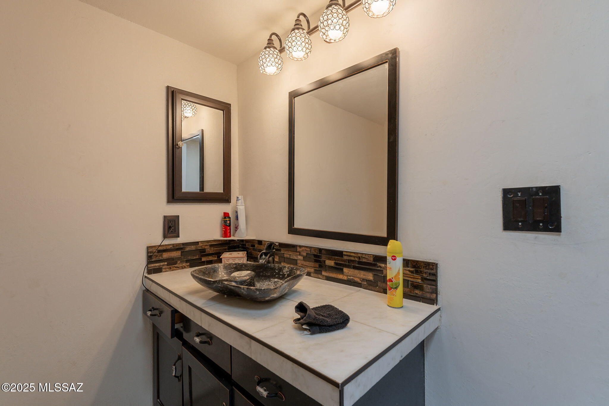 Casas Adobes Estates (541-618) - Residential