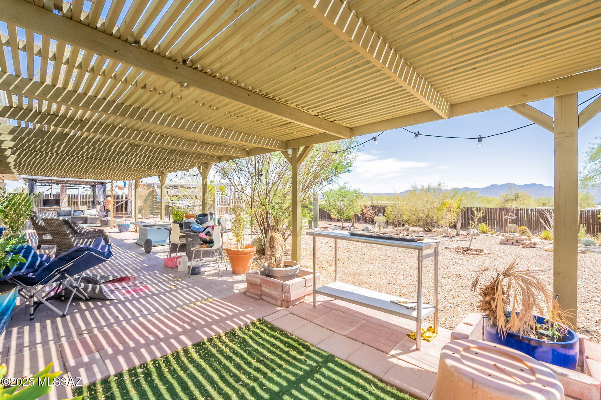 Casas Adobes Estates (541-618) - Residential