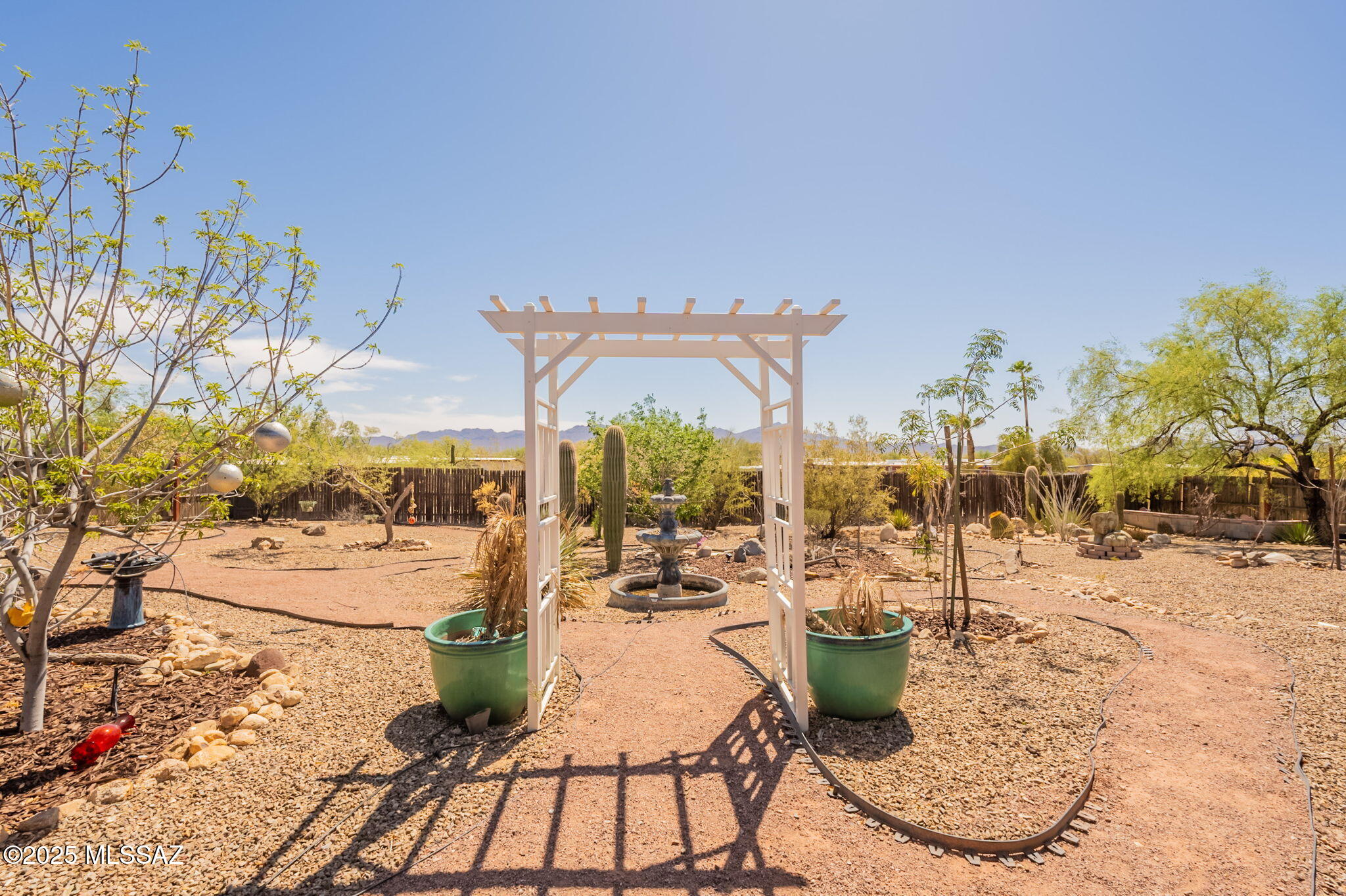Casas Adobes Estates (541-618) - Residential
