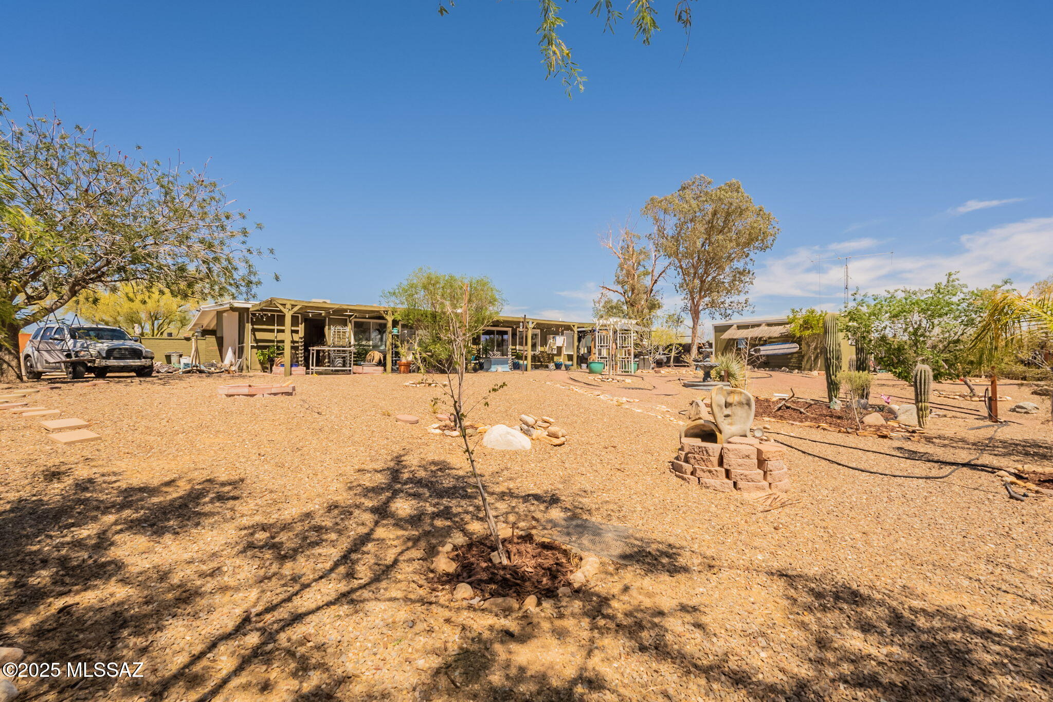 Casas Adobes Estates (541-618) - Residential