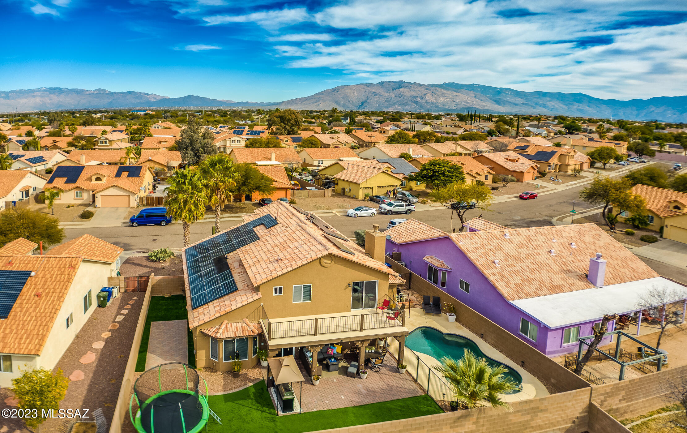 Hacienda Del Oro (1-879) - Residential