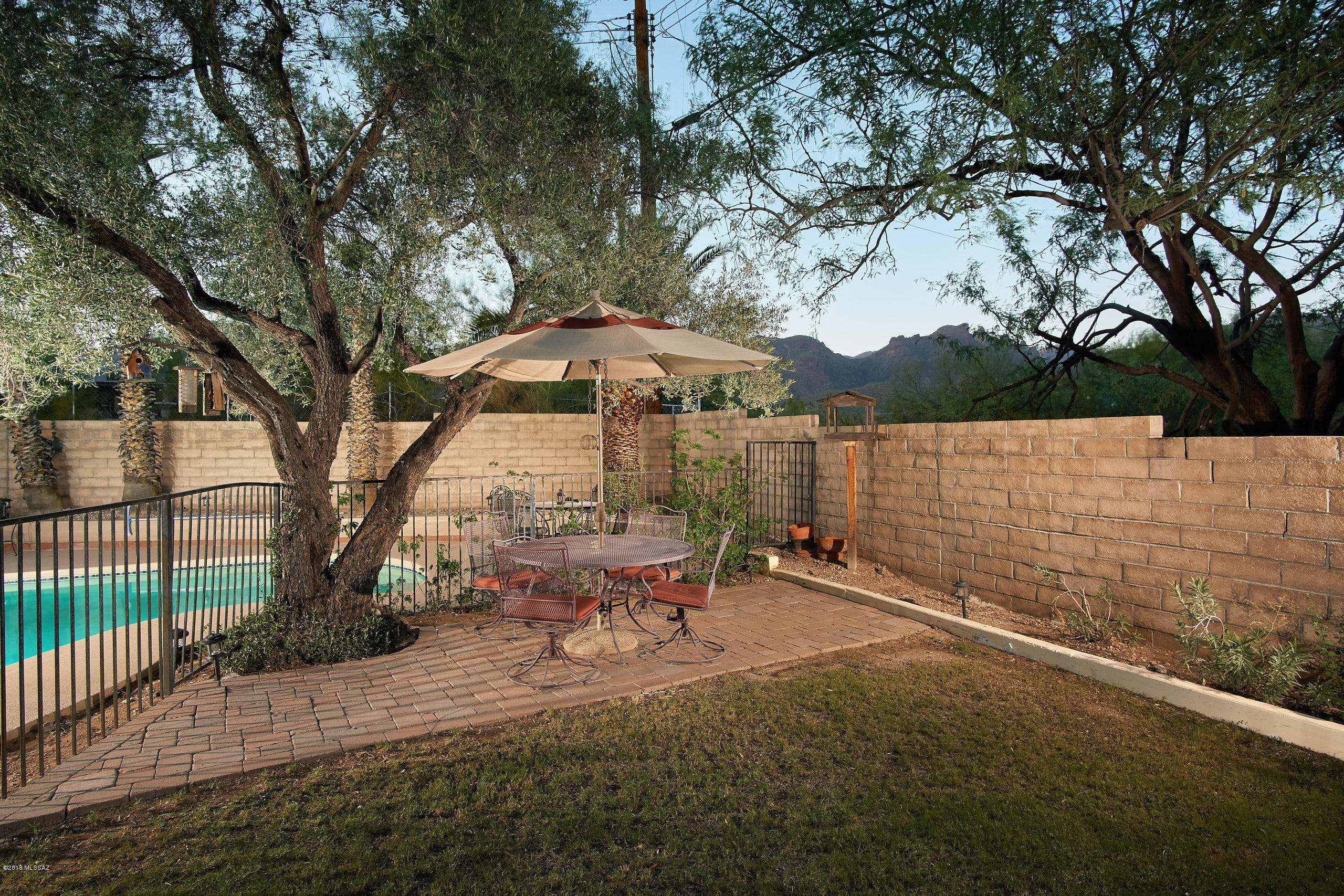 Bear Canyon Hills - Residential