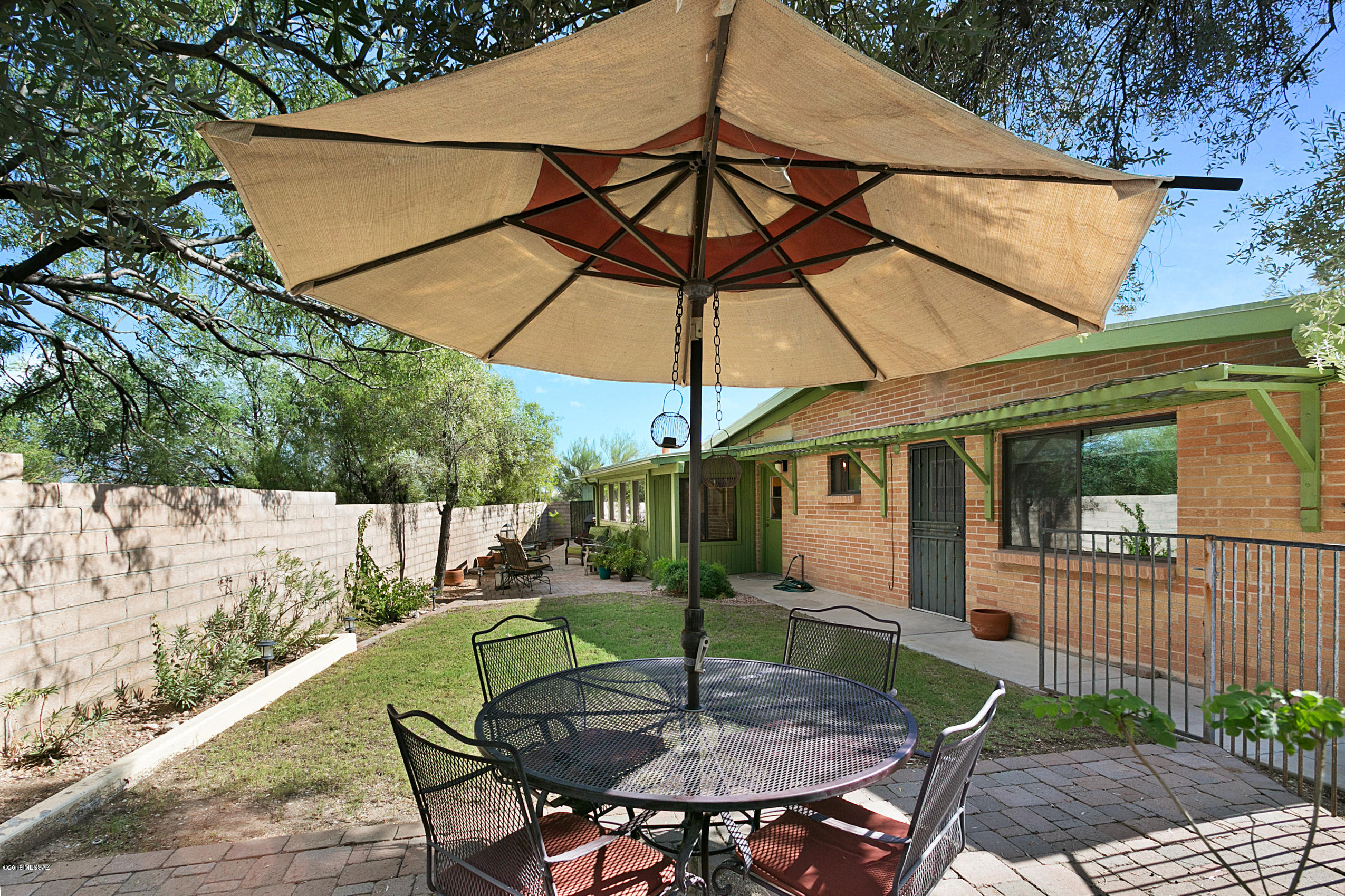 Bear Canyon Hills - Residential