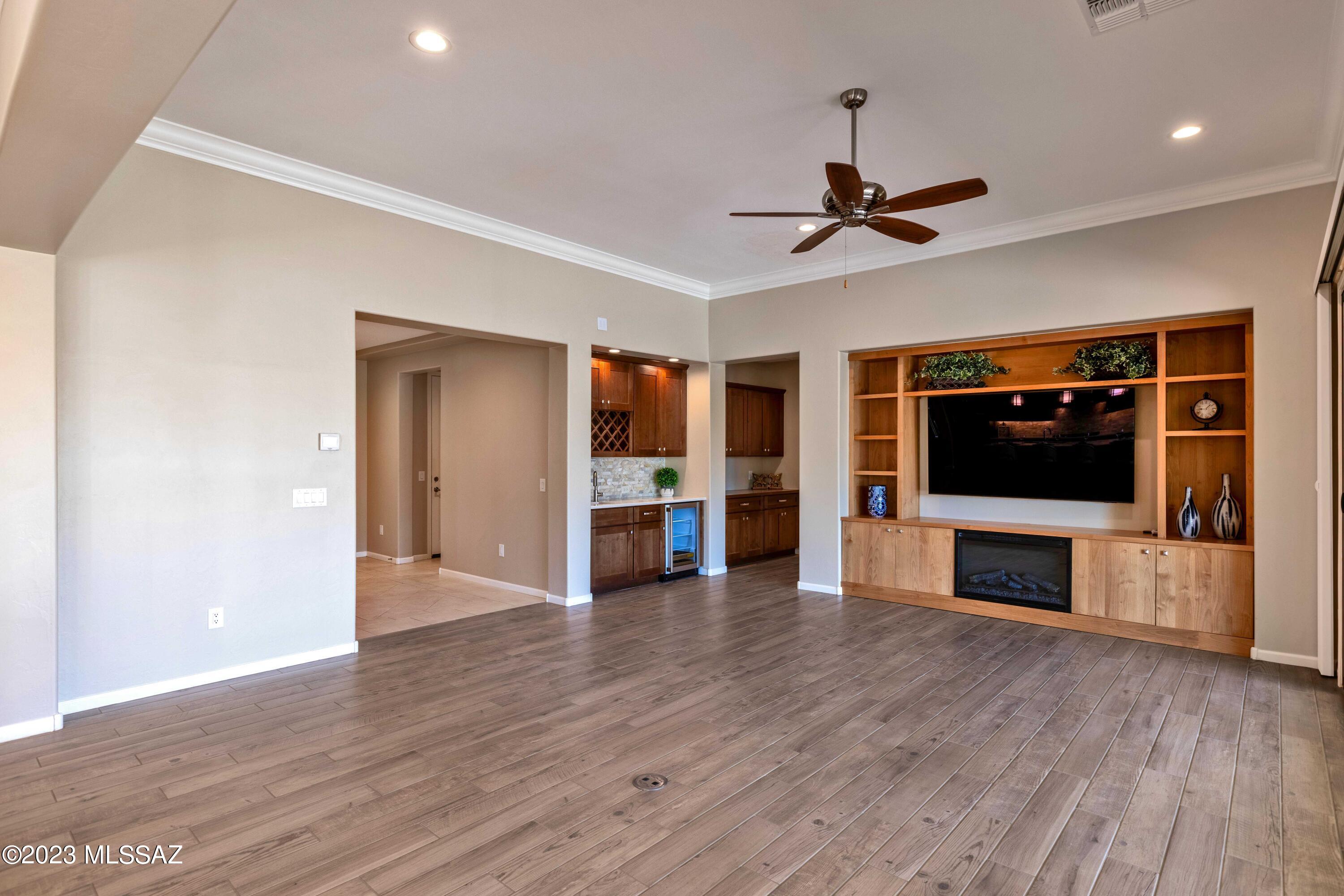 Saddlebrooke Ranch - Residential
