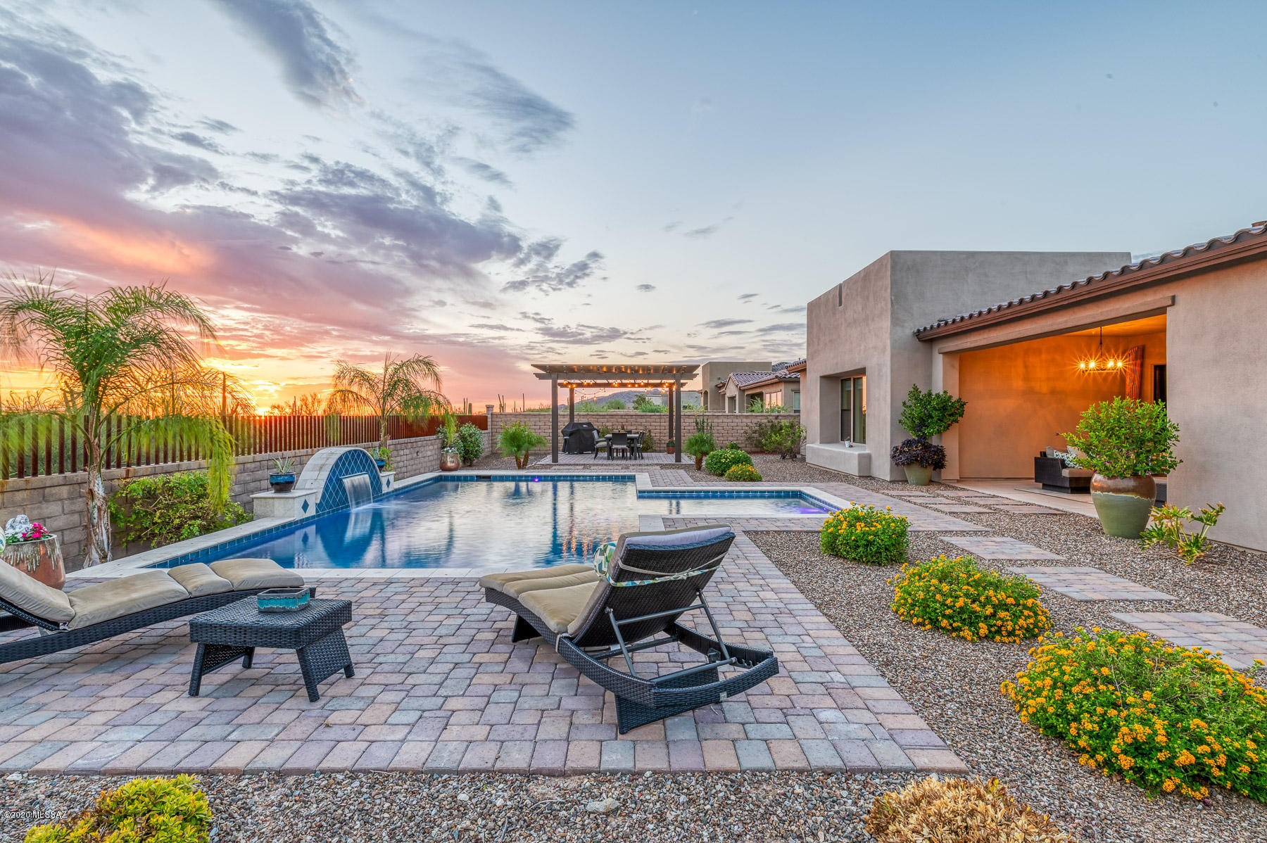 Los Saguaros At Dove Mountain SQ20121640199 - Residential
