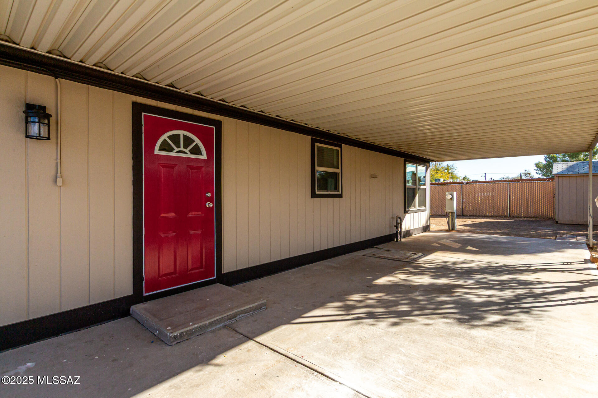 3056 N Geronimo Avenue