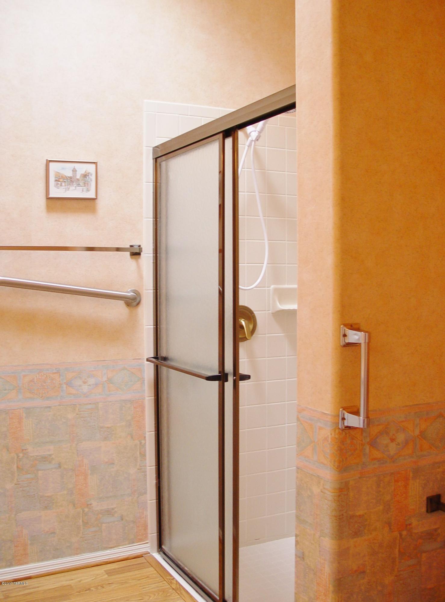 Colonia De Los Alamos (BK1-45) - Residential