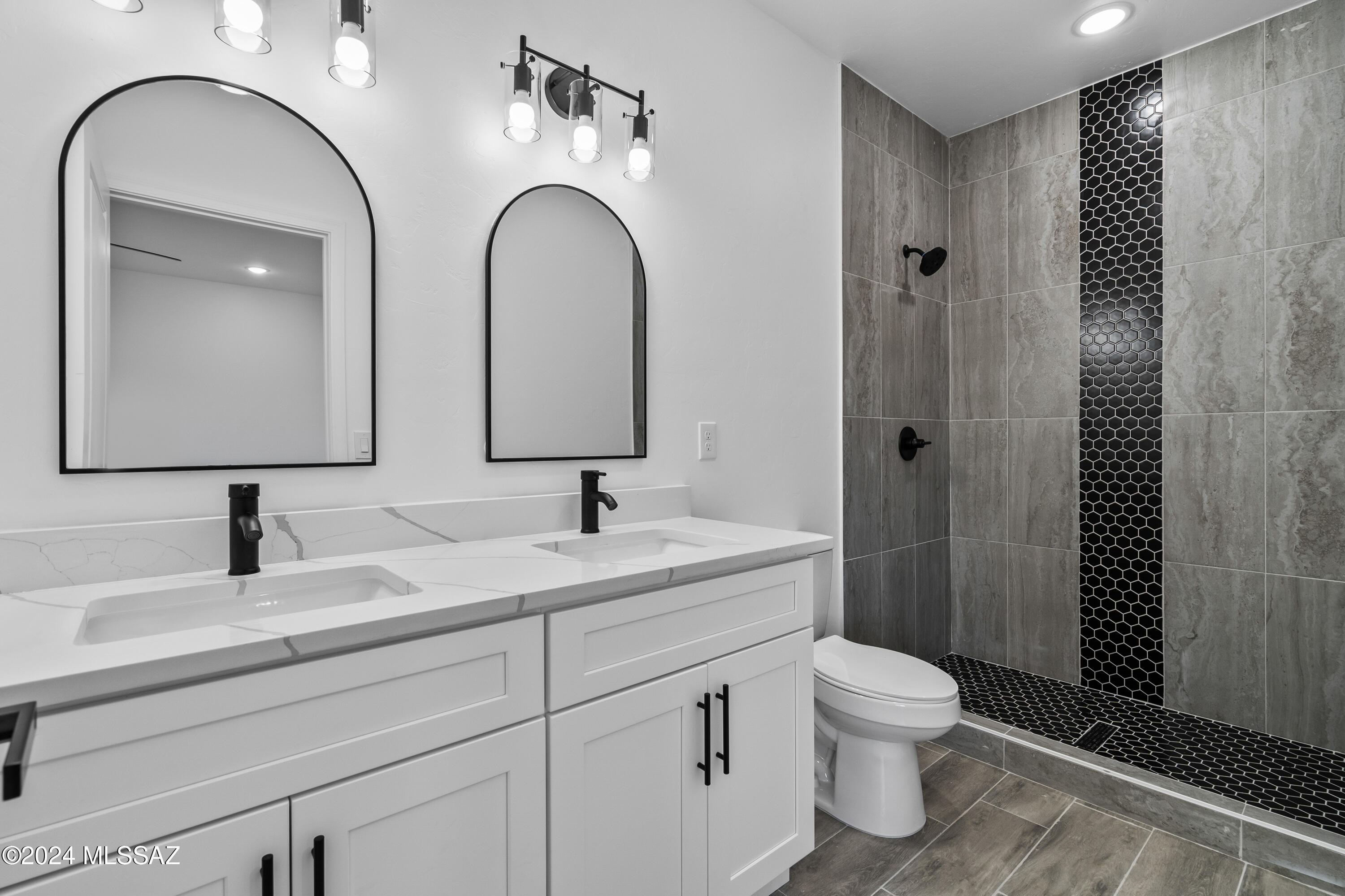 Rio Rico Villas 12 - Residential