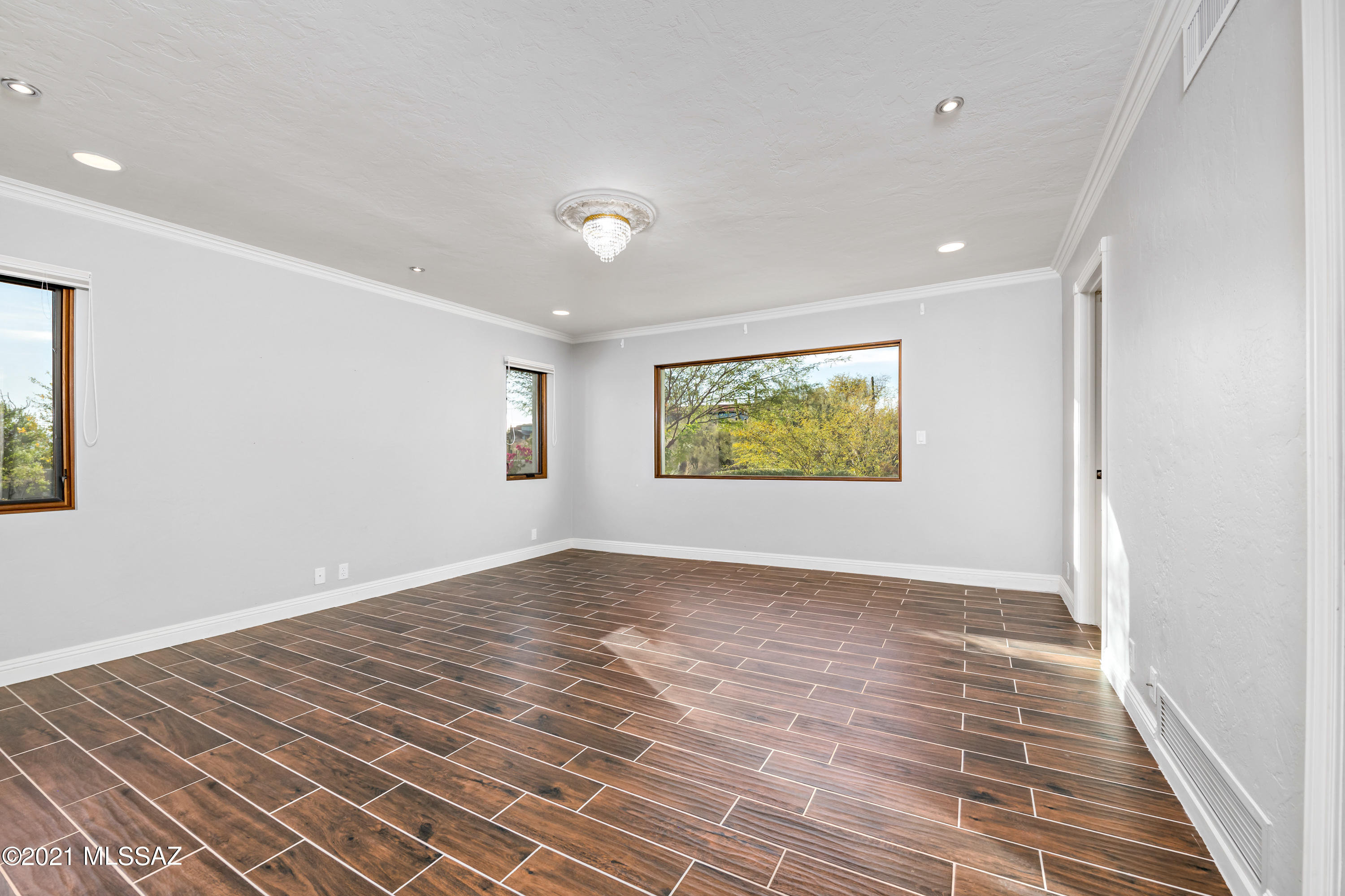 Tucson National Est West - Residential