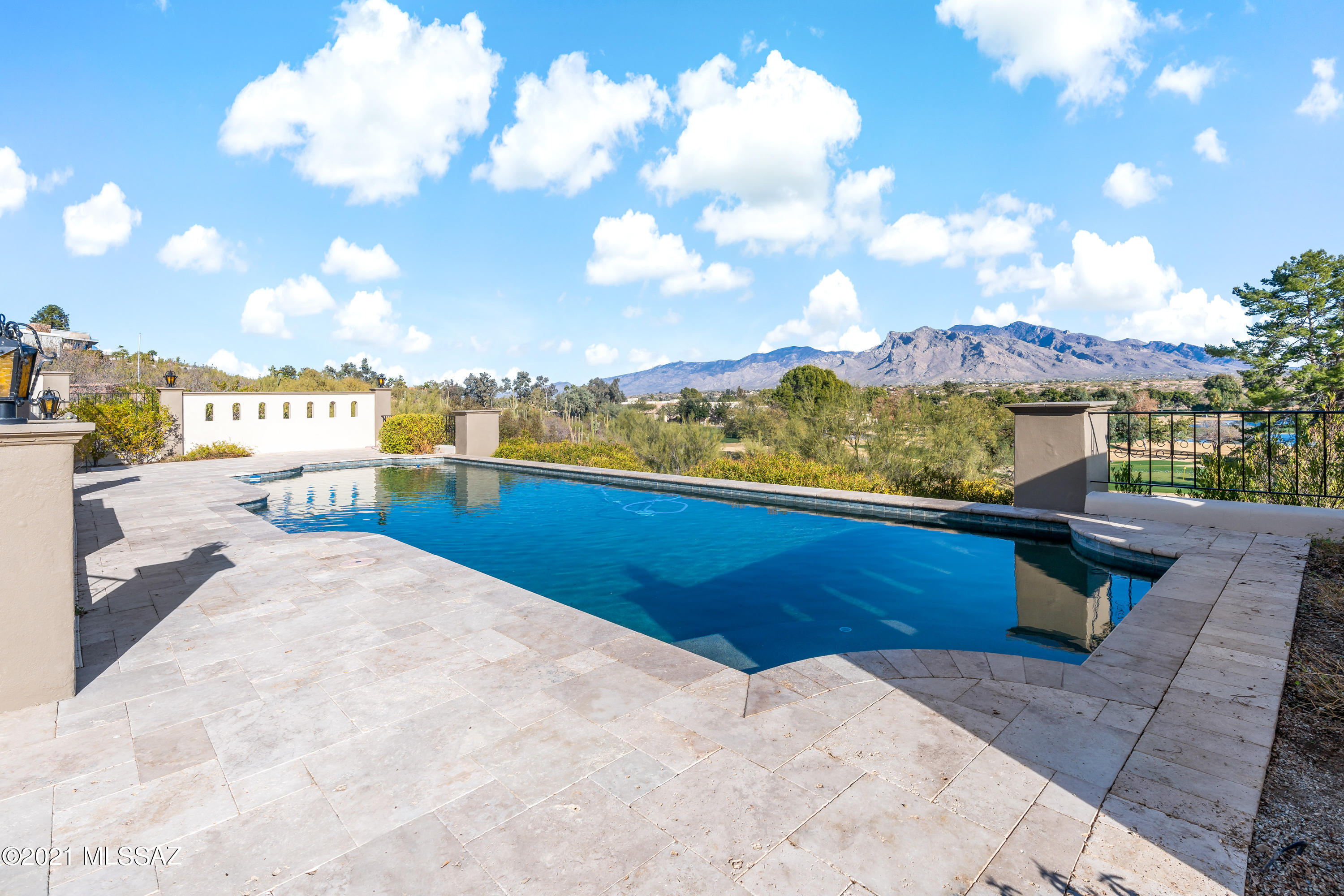 Tucson National Est West - Residential