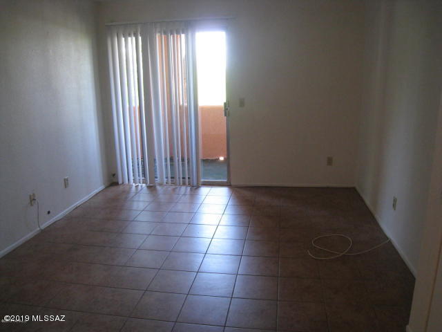 Casa Club Condominium - Residential Lease