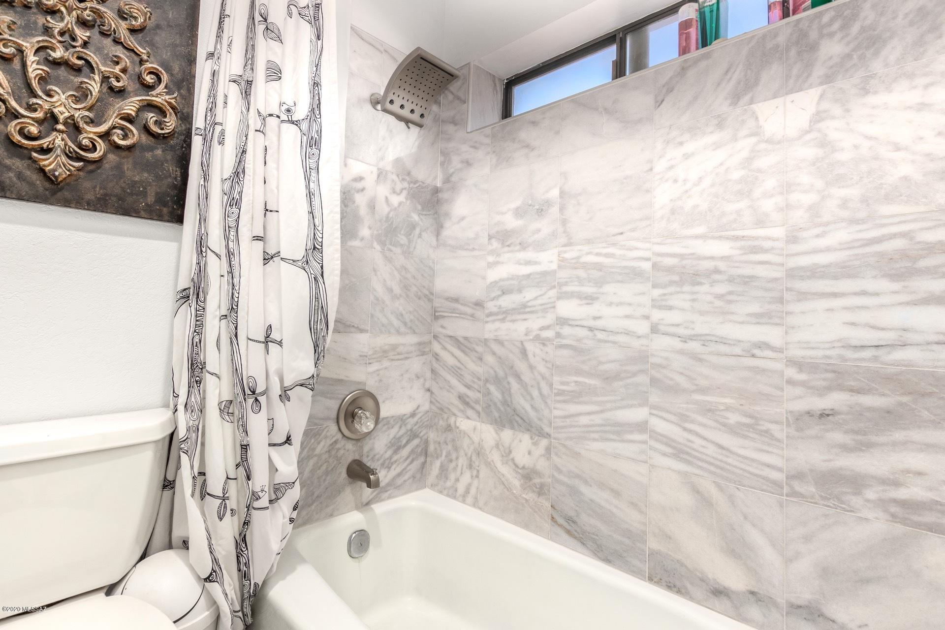 Sabino Vista Knolls (61-135) - Residential