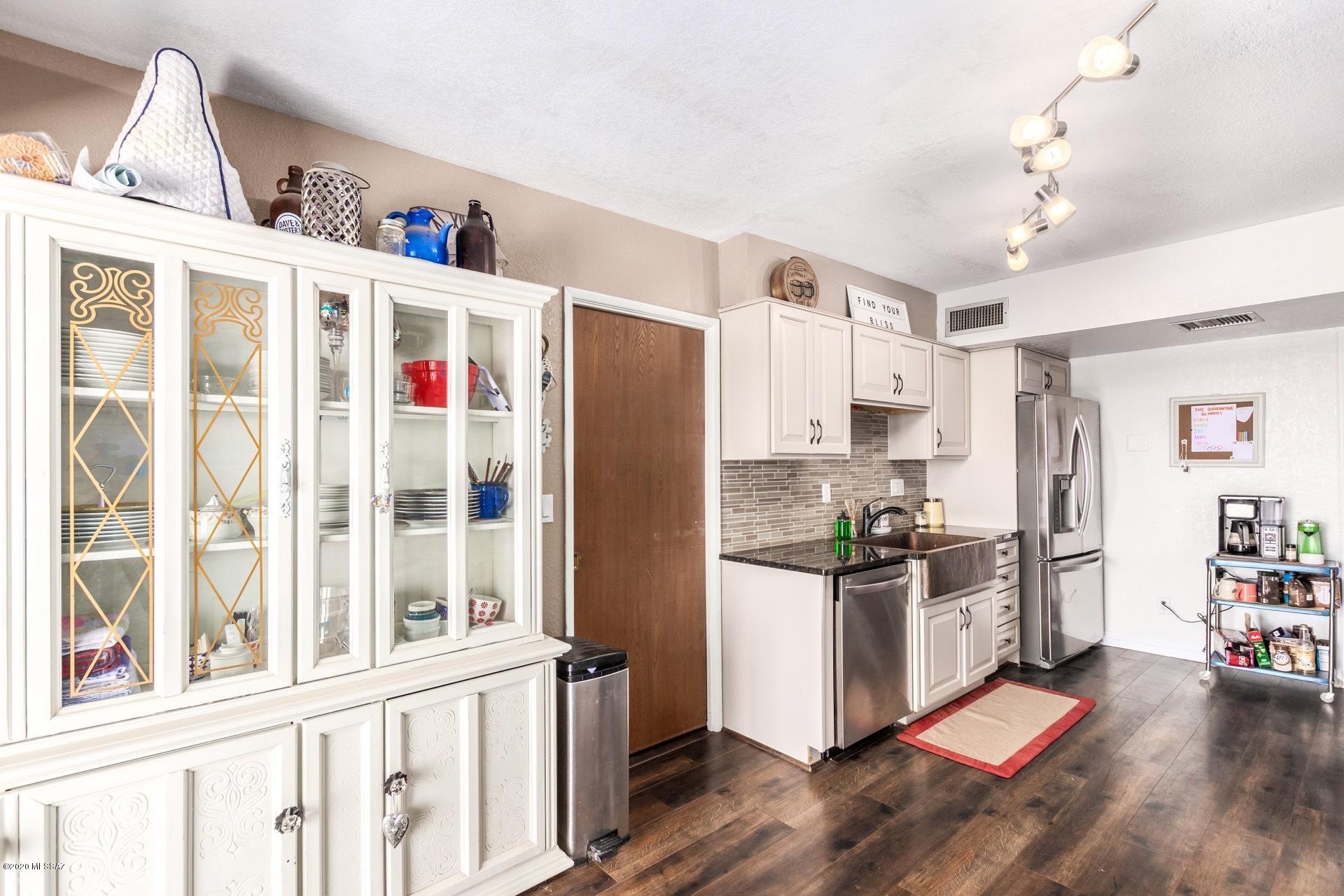 Sabino Vista Knolls (61-135) - Residential