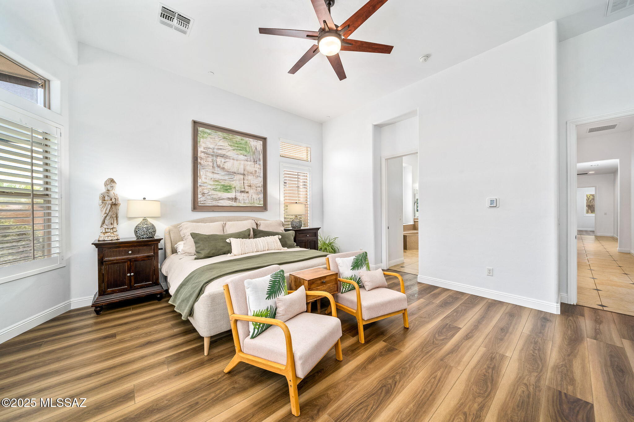 1227 W Calabria Court