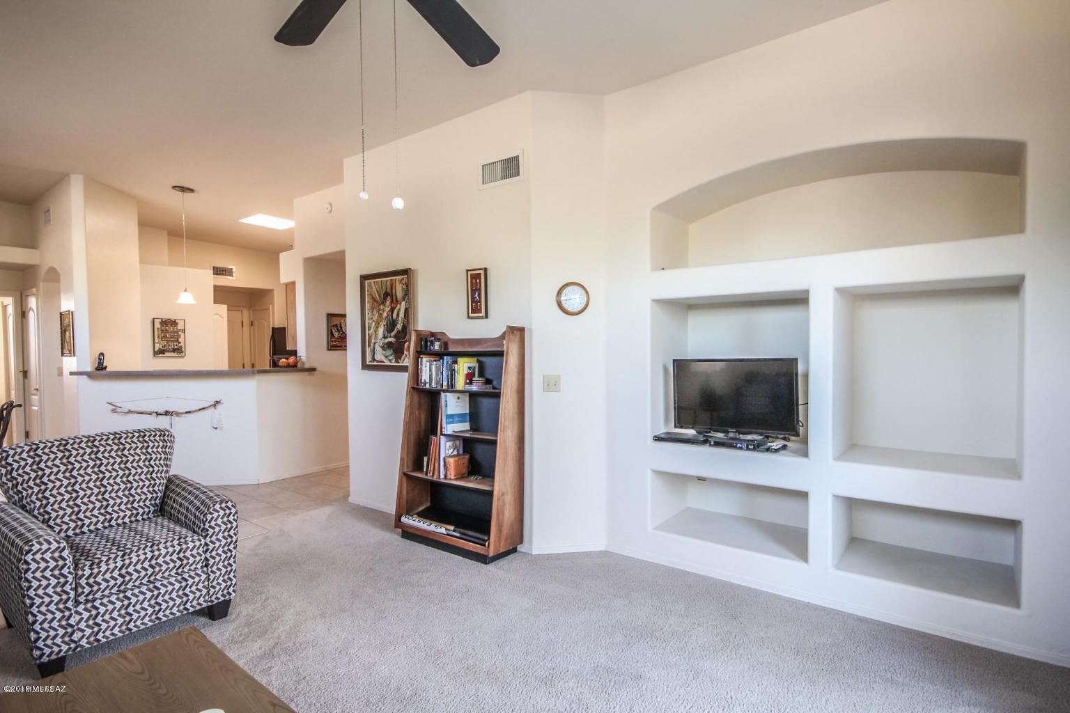 Rancho Esperero (1-343) - Residential Lease