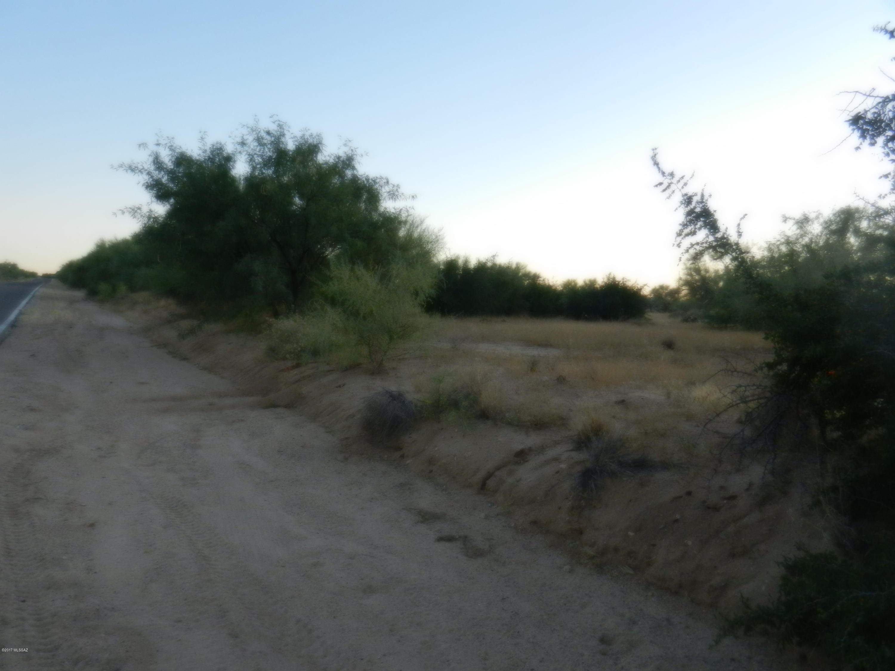 Mira Bell (1-40) - Land