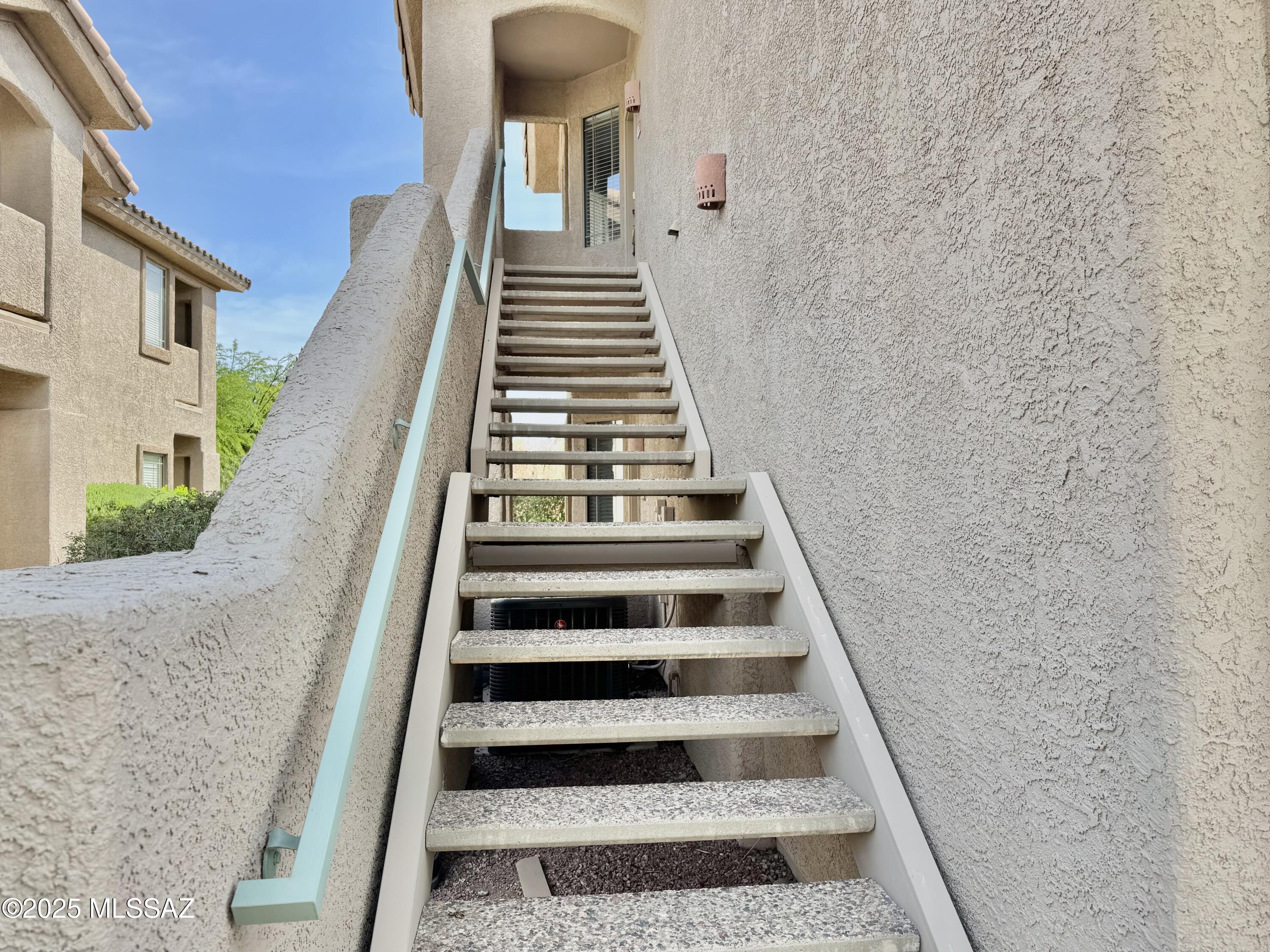 Vistoso Golf Casitas (101-126, 201-226) - Residential Lease