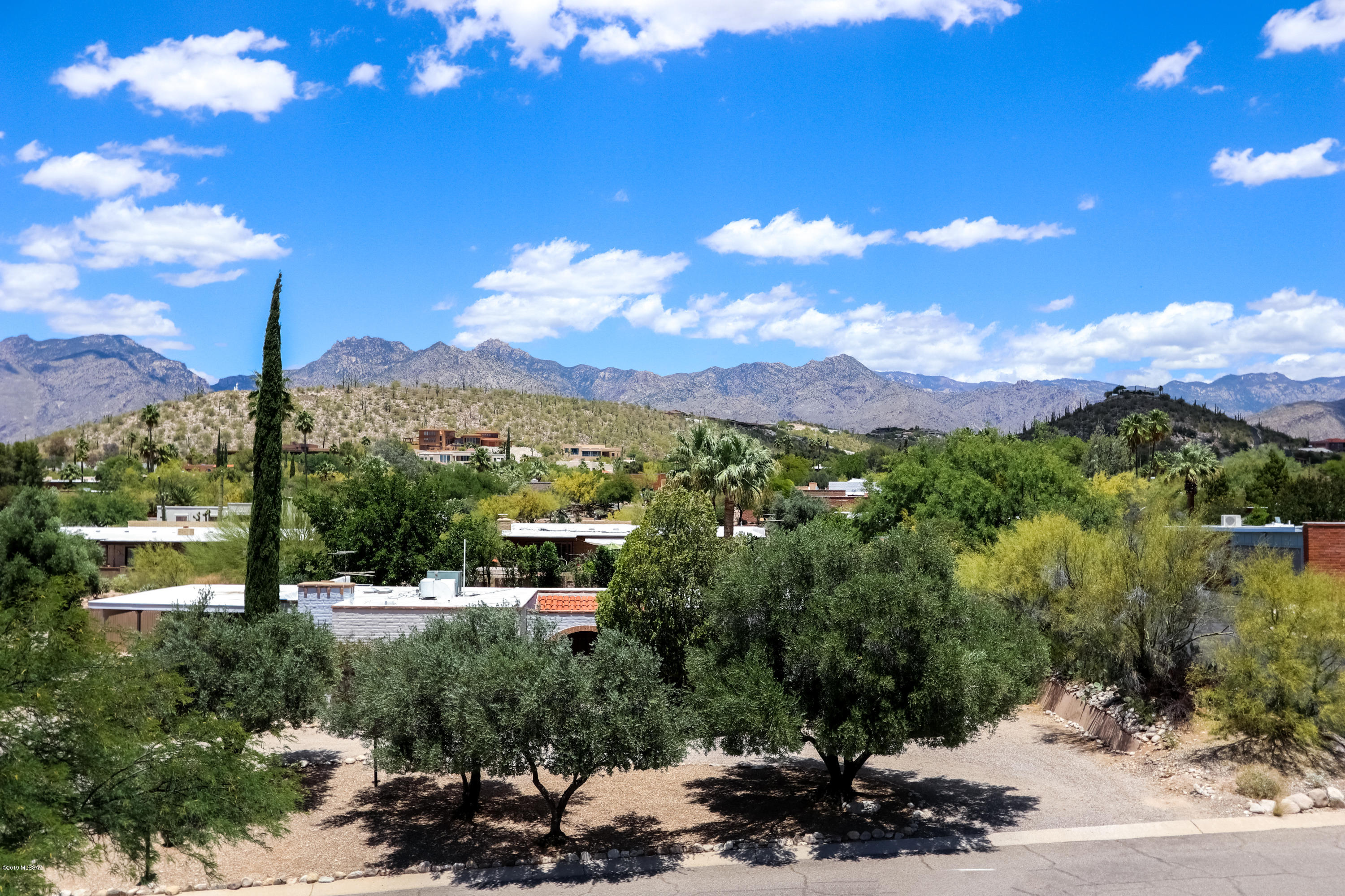 Sabino Vista NO. 4 (1-31) - Residential