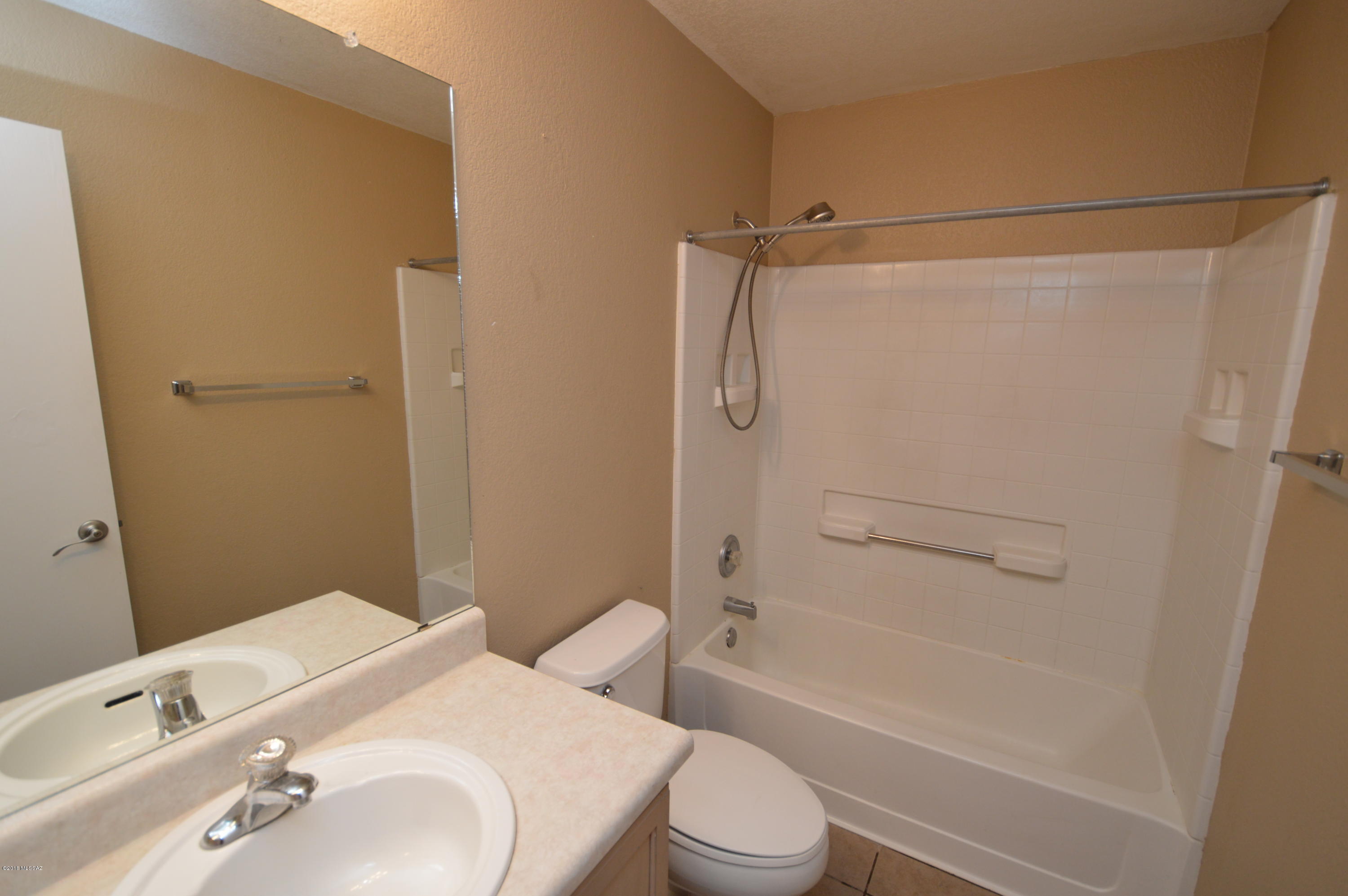 Countryside Ridge (1-93) - Residential Lease