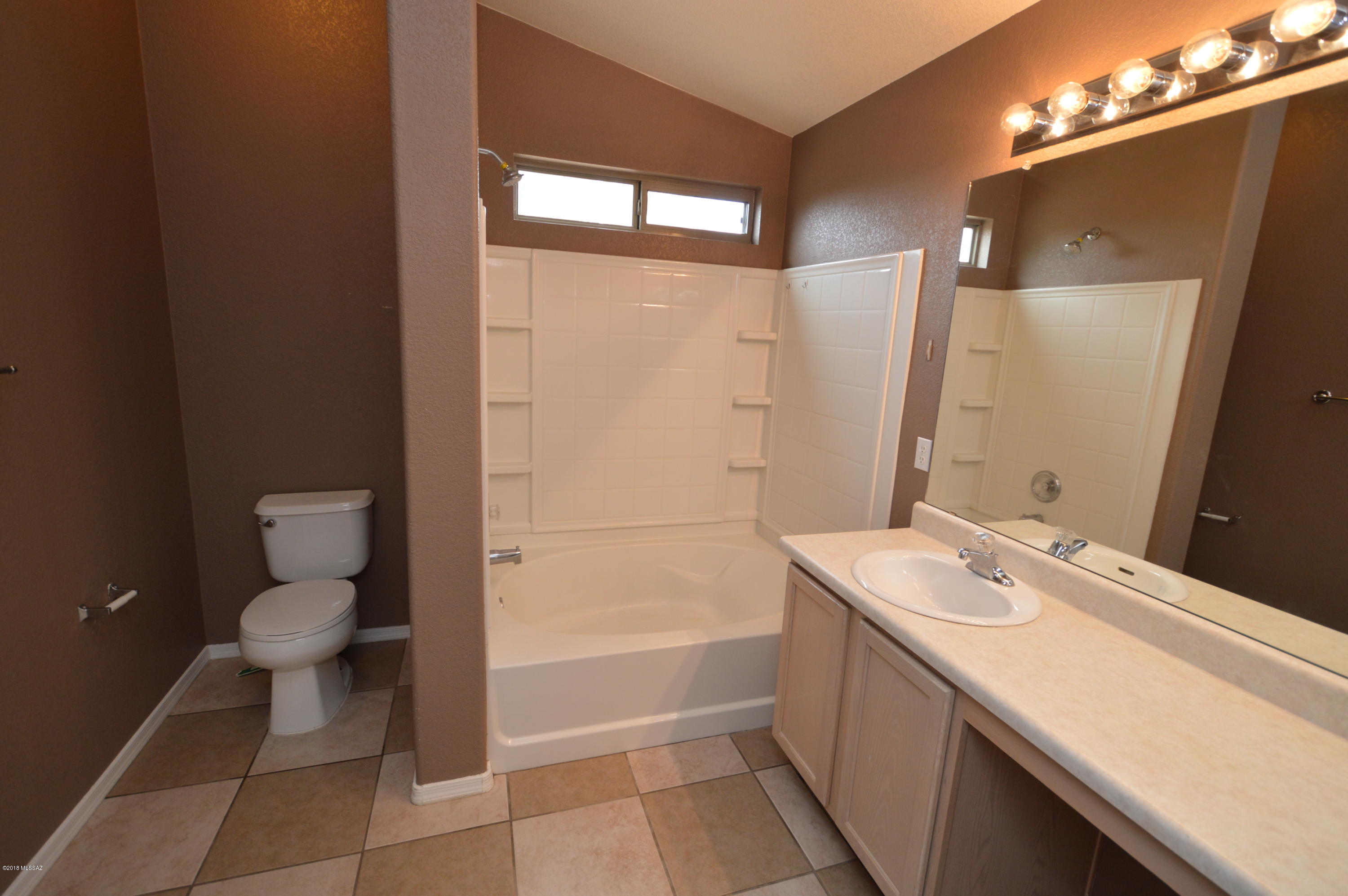 Countryside Ridge (1-93) - Residential Lease