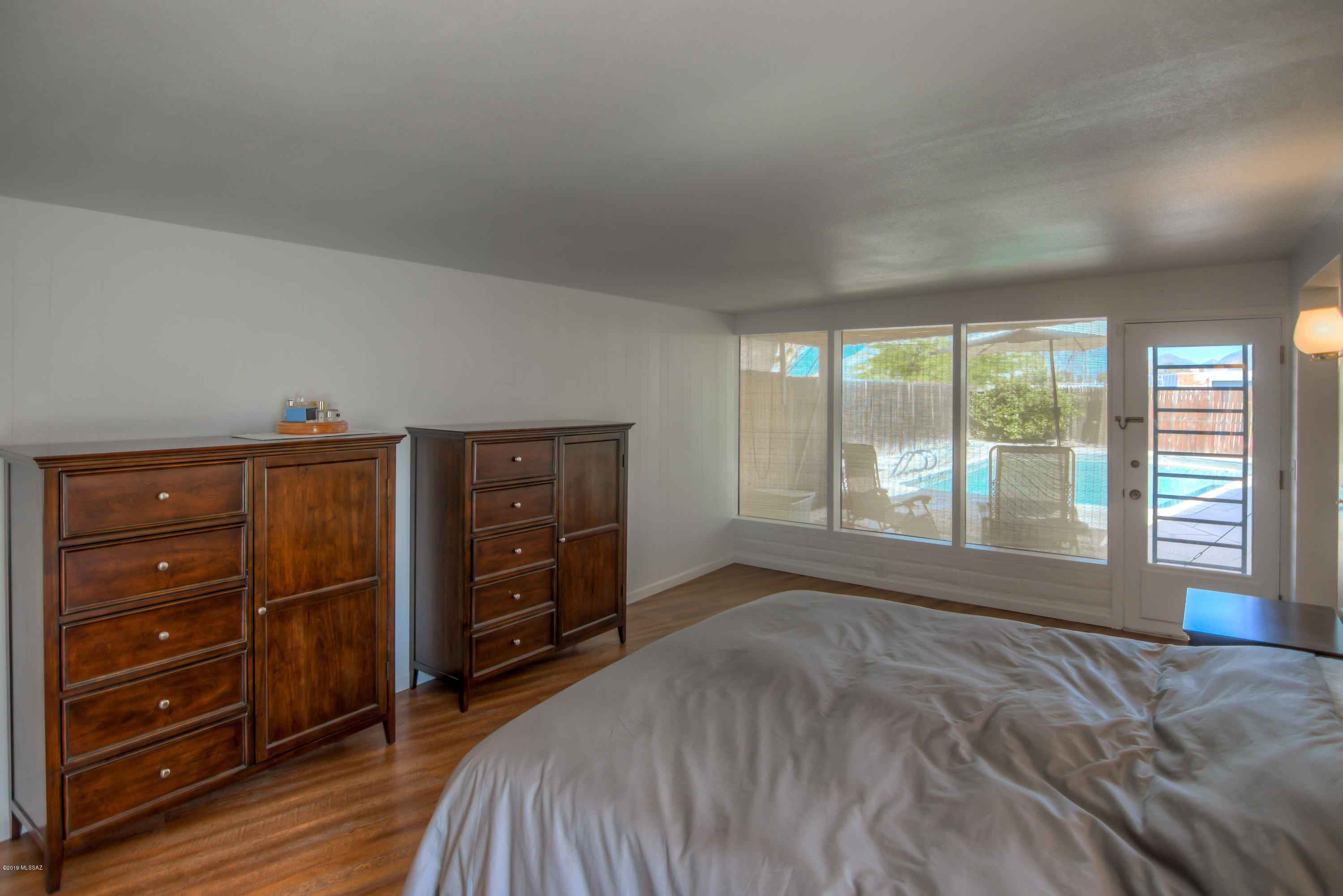 Kingston Knolls Terrace - Residential