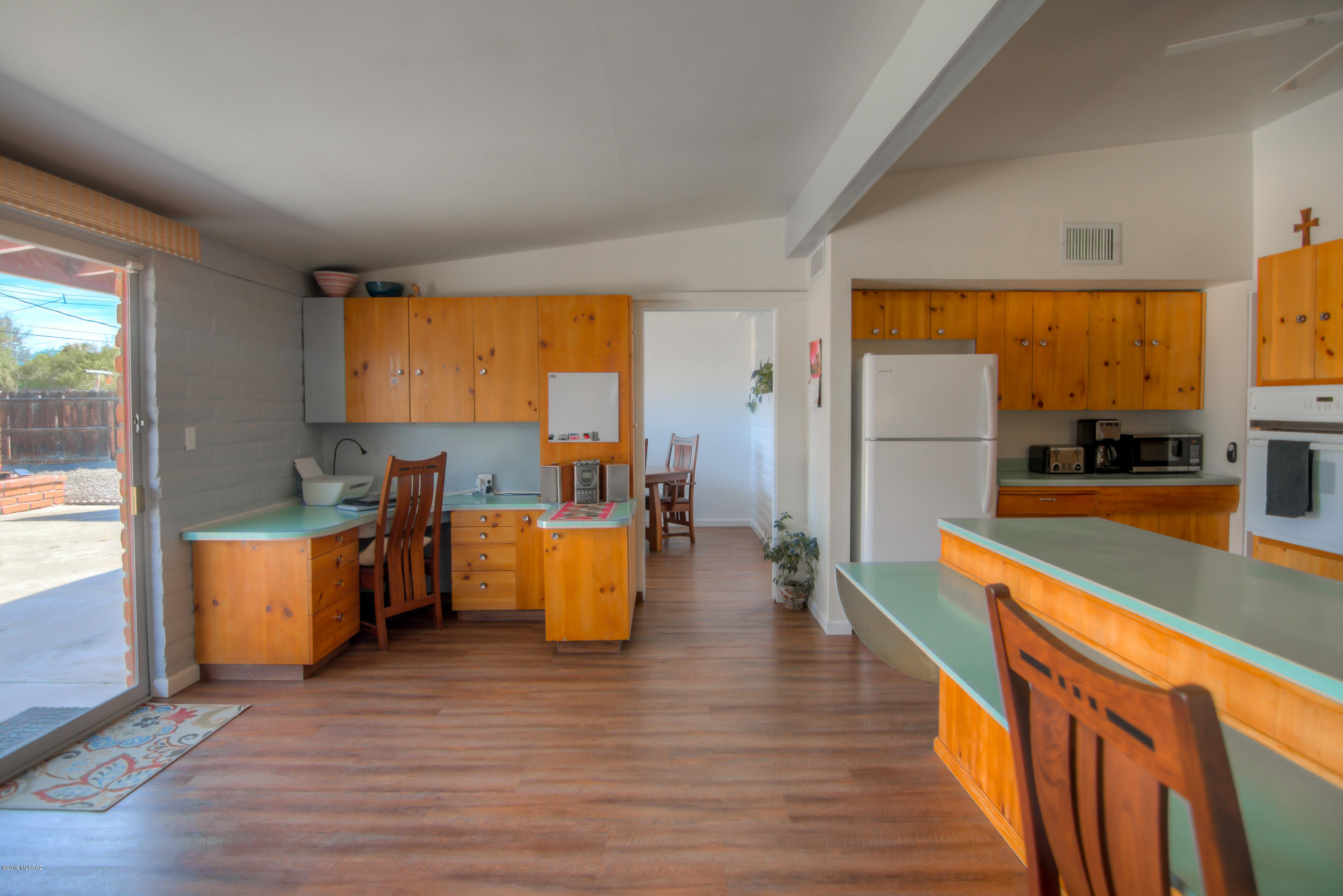 Kingston Knolls Terrace - Residential