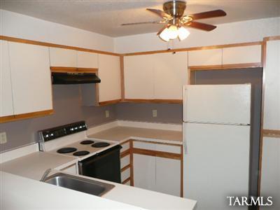 Coronado Place Condominiums II (Units 37-158) - Residential Lease