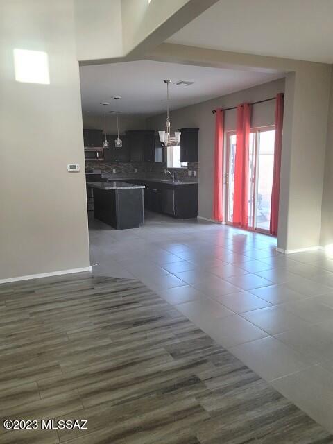 Saguaro Springs Block 4 (400-611) - Residential Lease