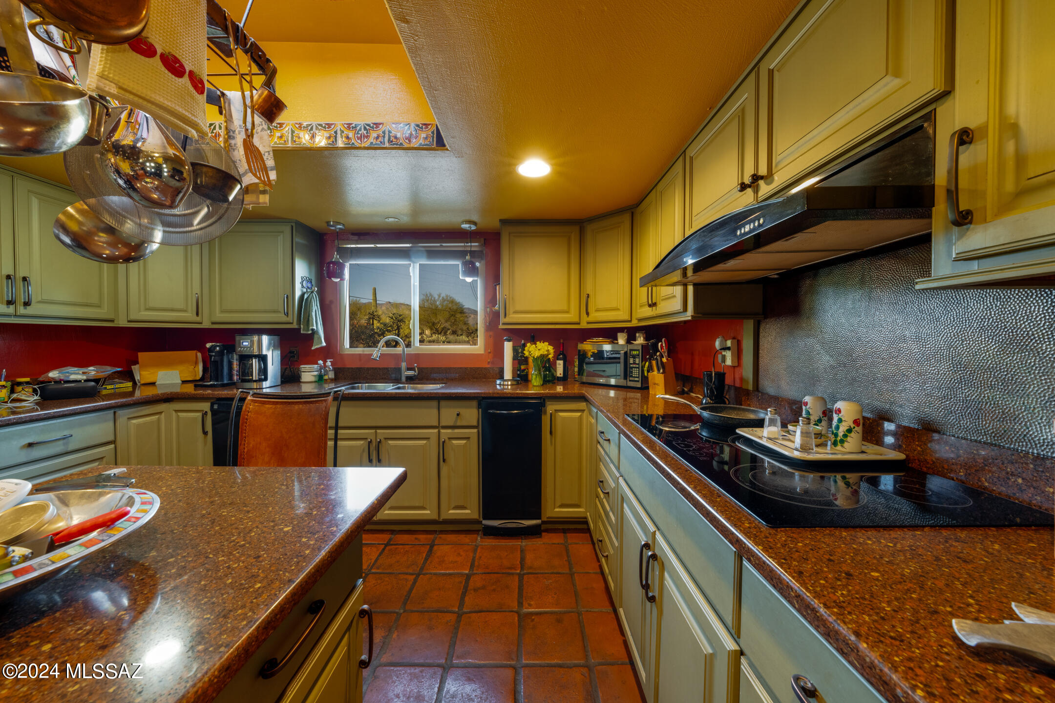 Tanque Verde Vista (1-26) - Residential