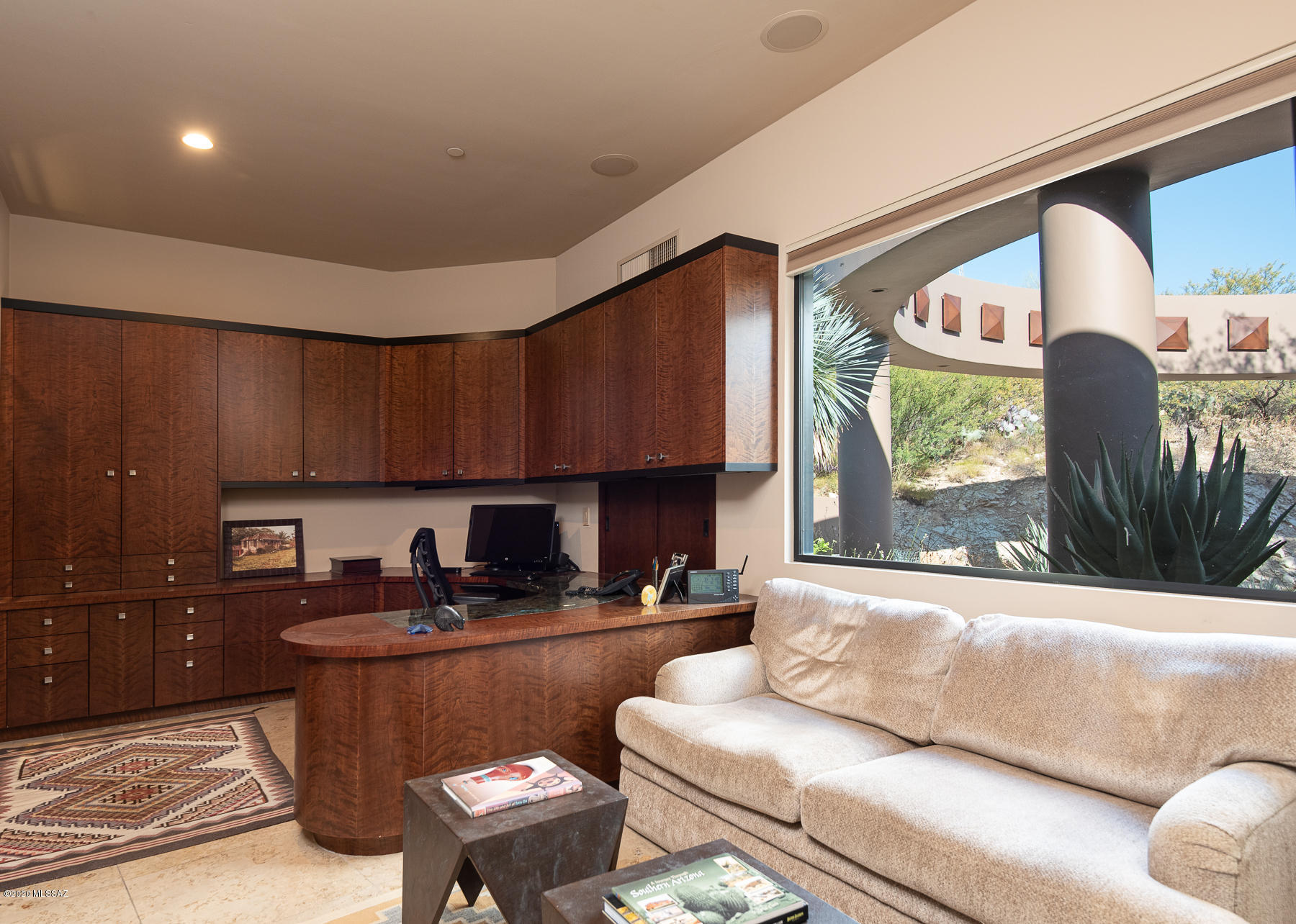 Honey Bee Ridge(The Estates At) - Residential