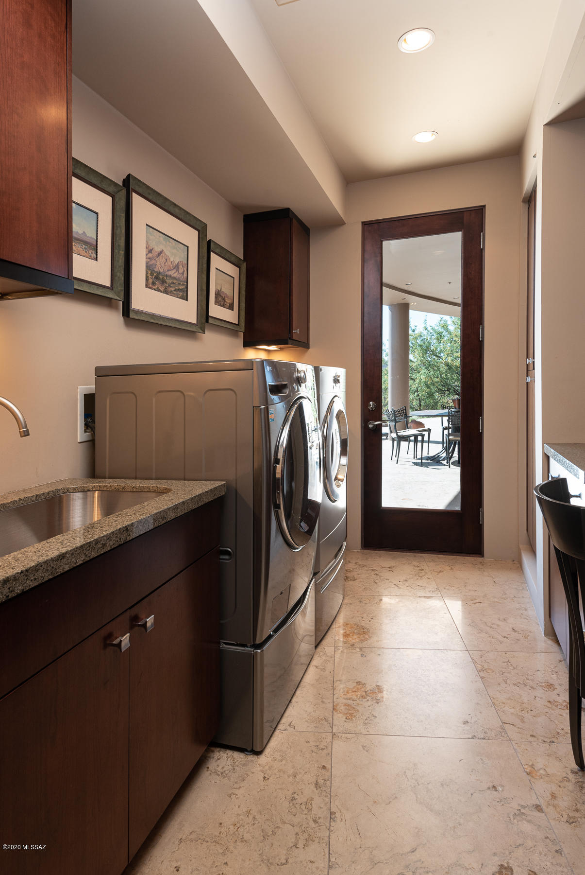Honey Bee Ridge(The Estates At) - Residential