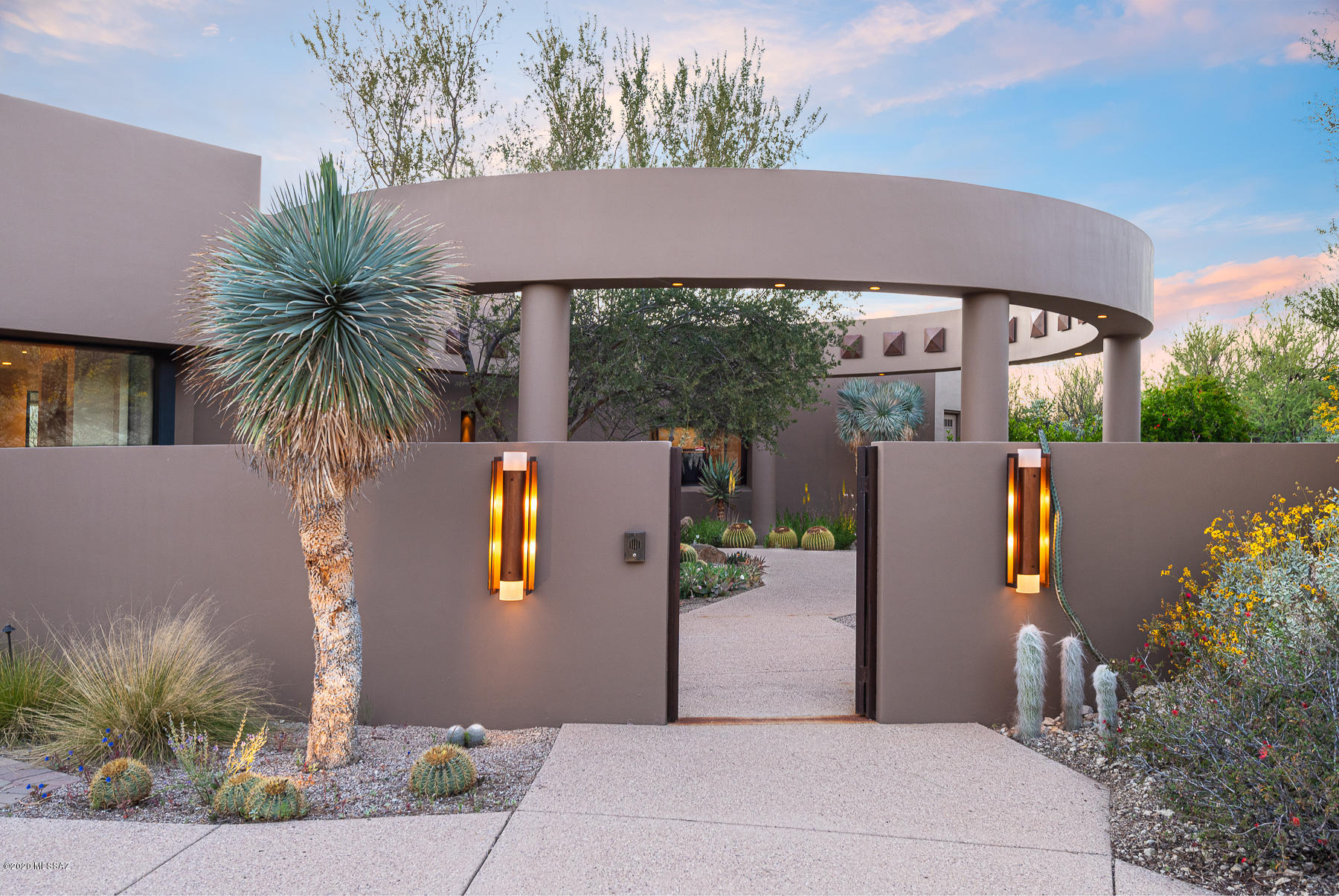 Honey Bee Ridge(The Estates At) - Residential