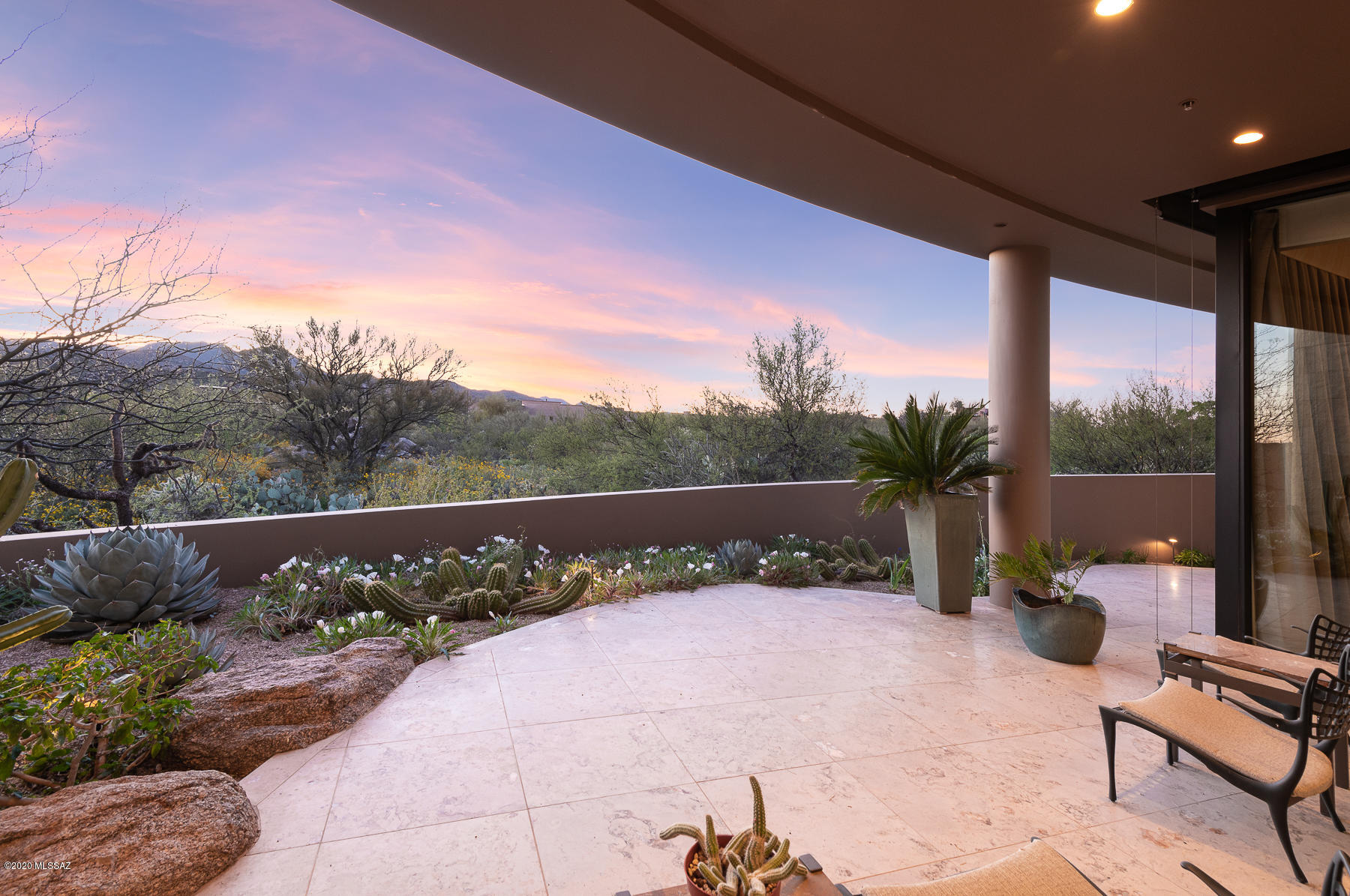 Honey Bee Ridge(The Estates At) - Residential