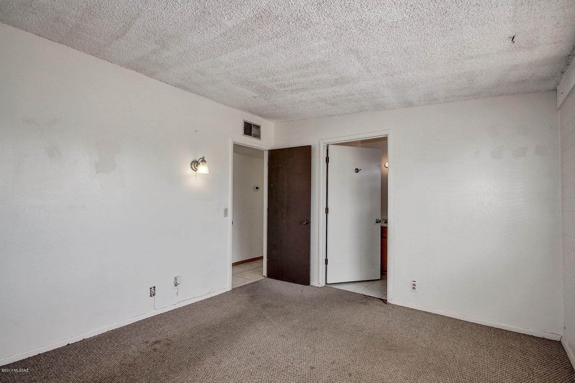 Unsubdivided - Residential