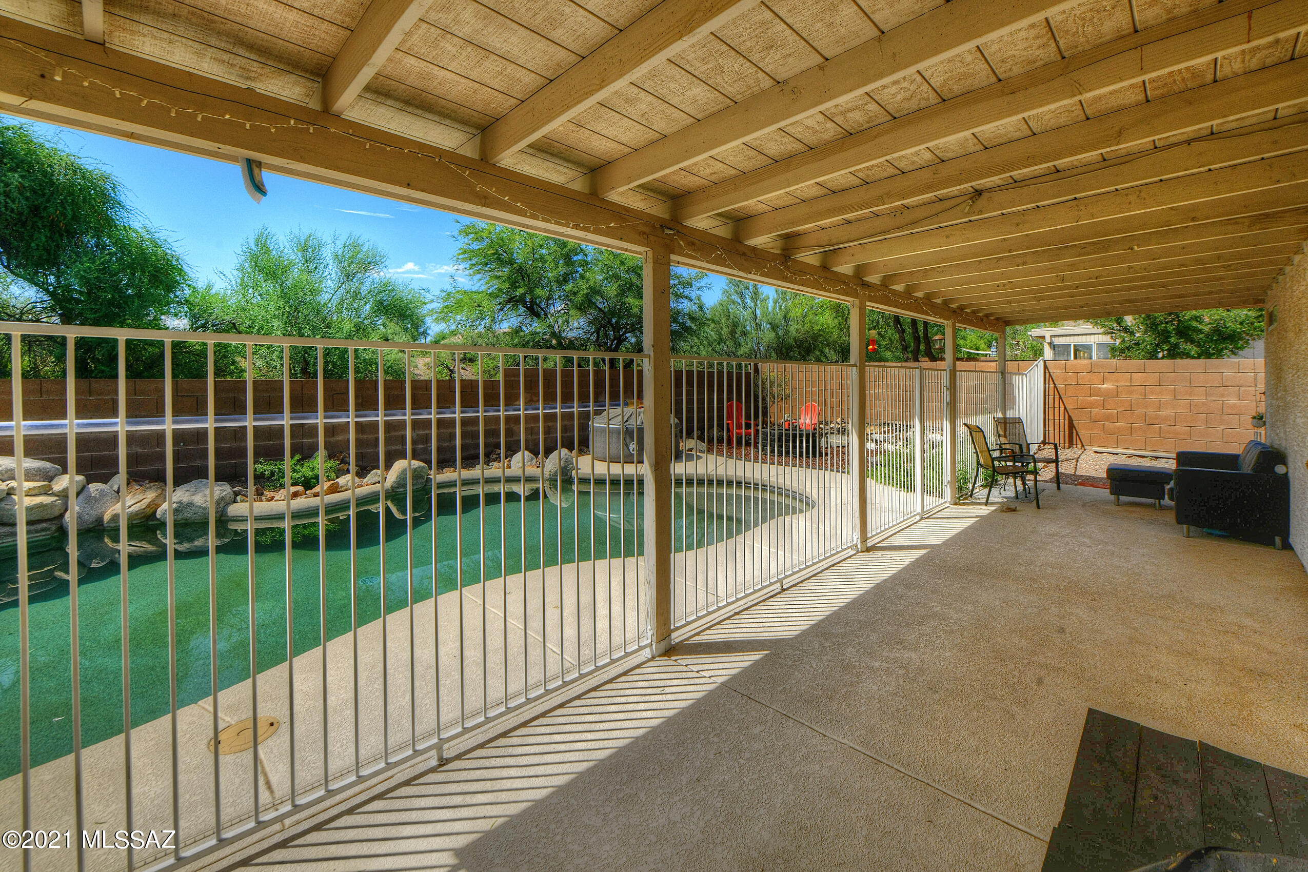 Campana De Plata (1-77) - Residential