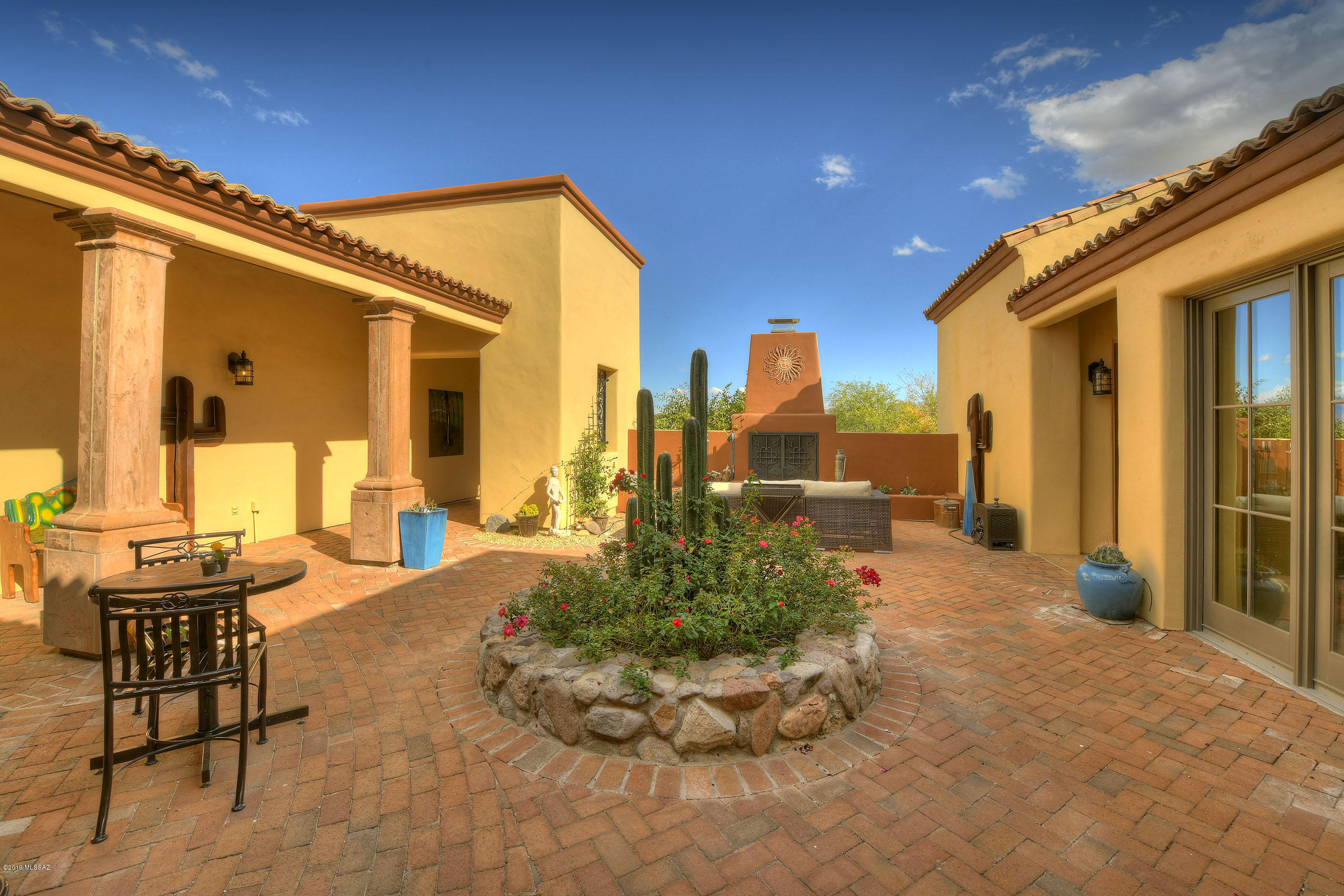 Aliso Springs - Residential