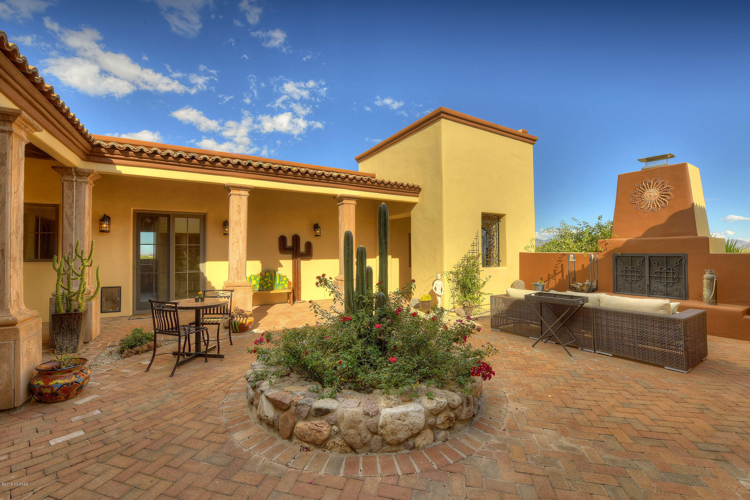 Aliso Springs - Residential