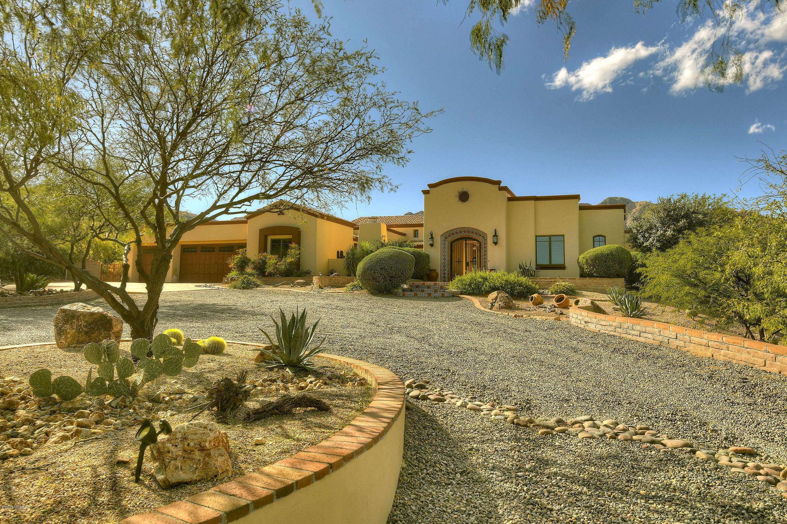 Aliso Springs - Residential