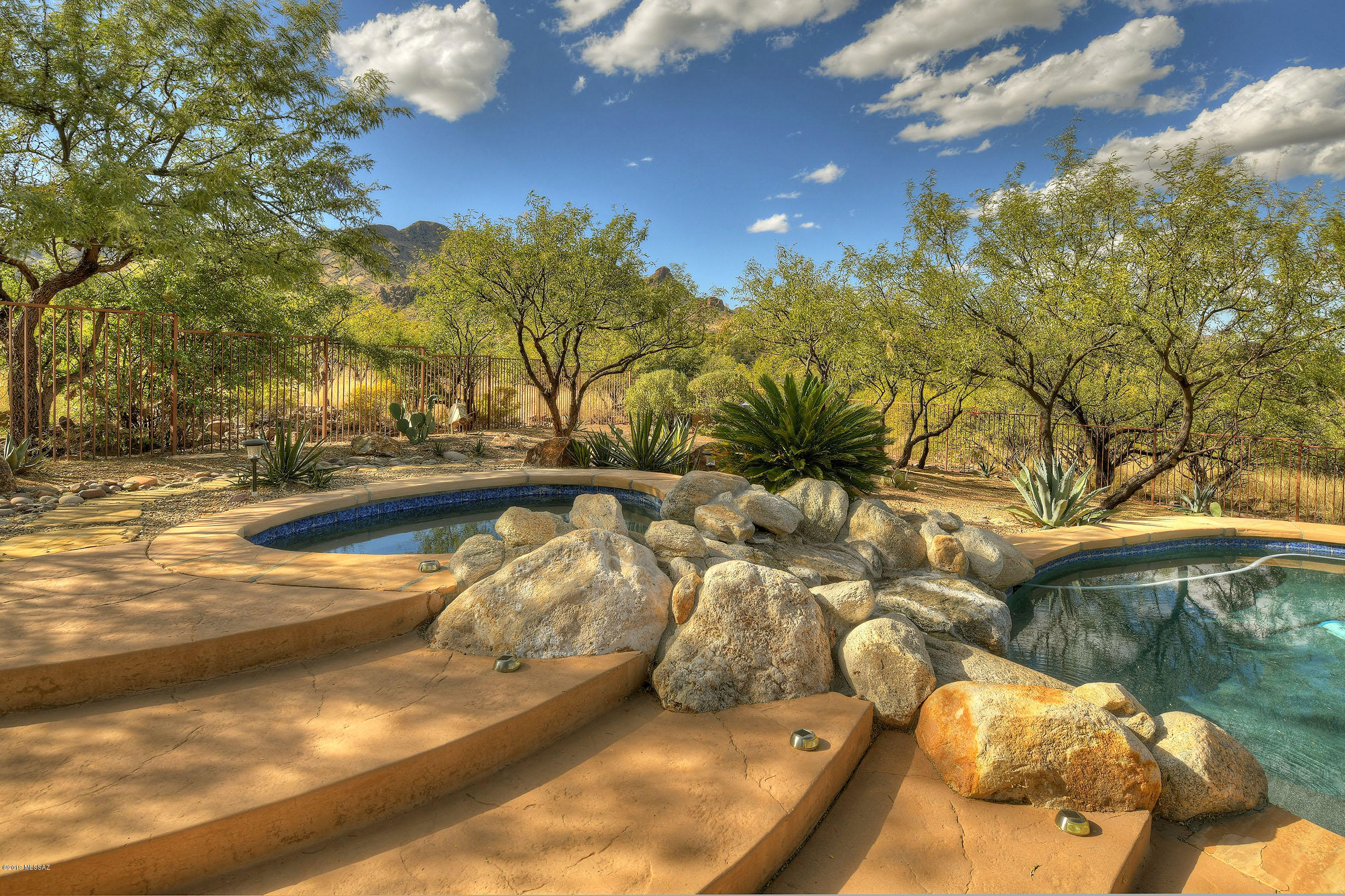 Aliso Springs - Residential
