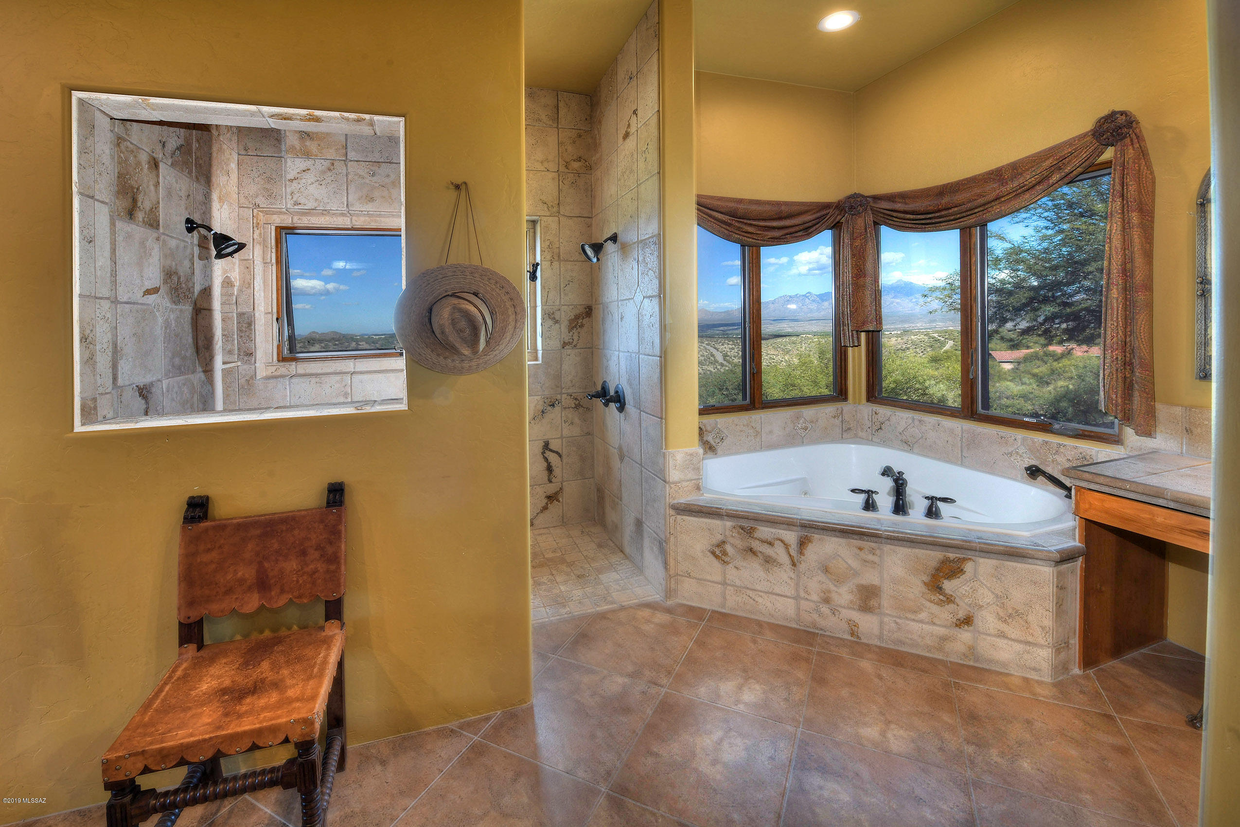 Aliso Springs - Residential