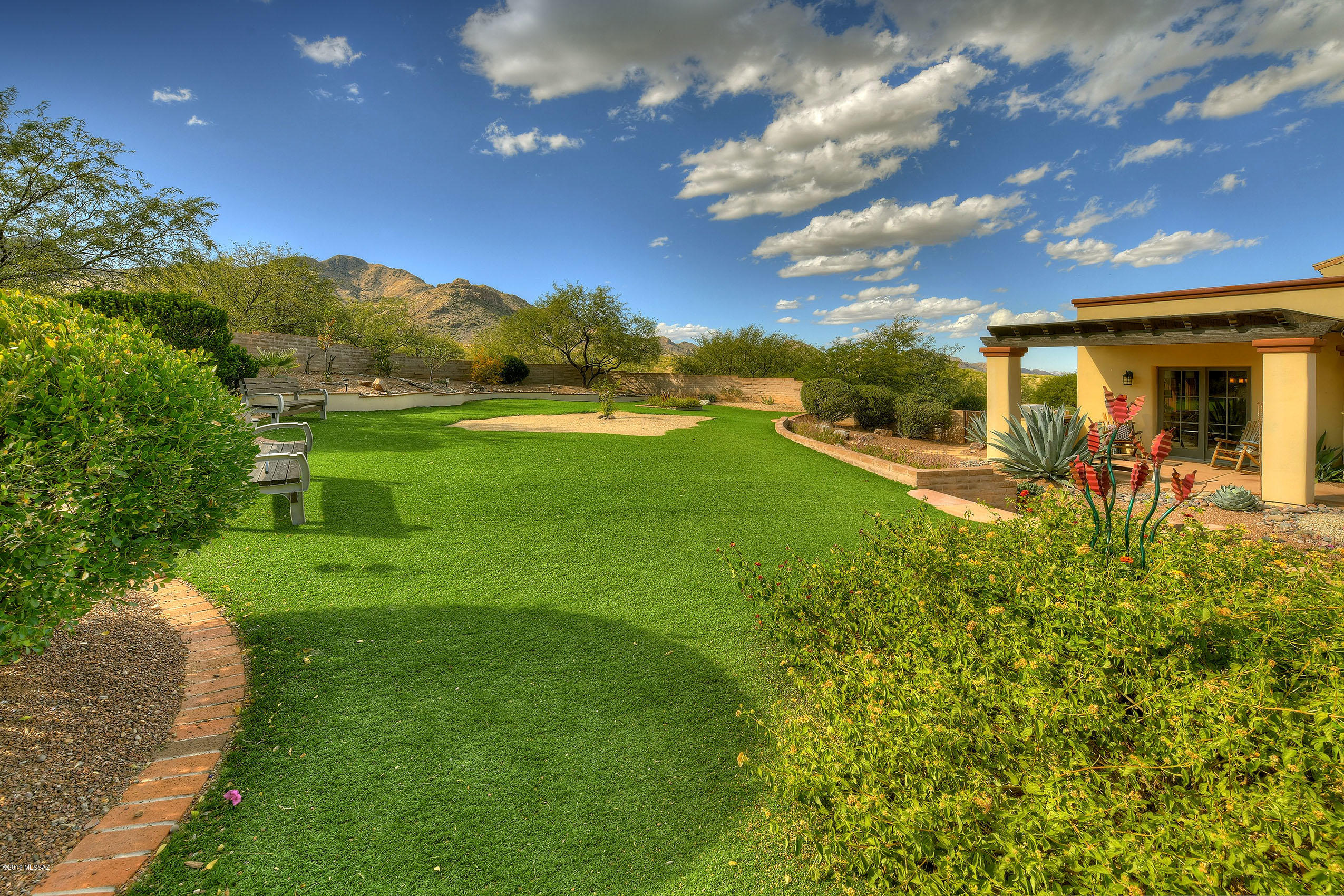 Aliso Springs - Residential