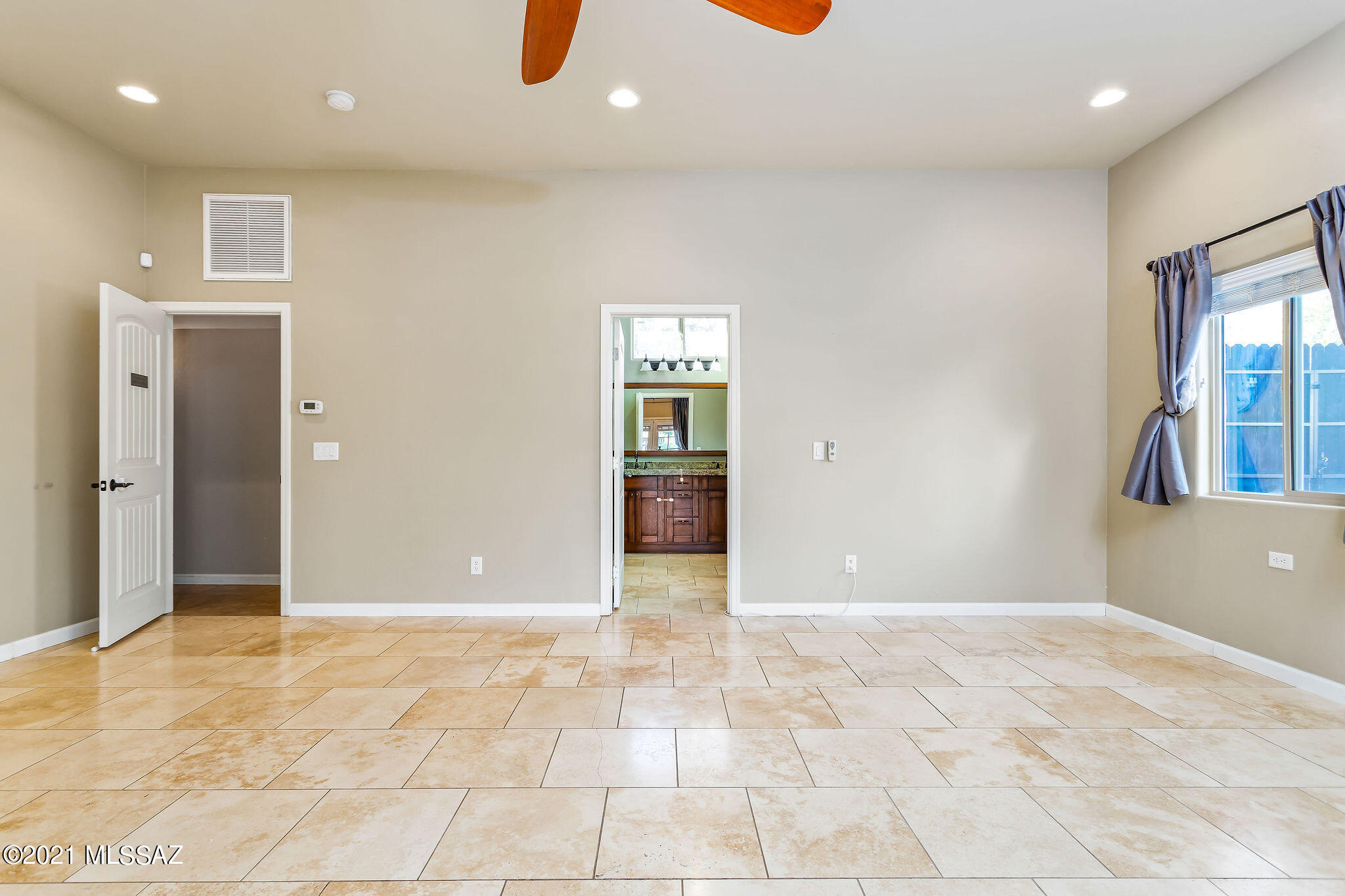 Santa Catalina Estates NO. 4 (1-180) - Residential