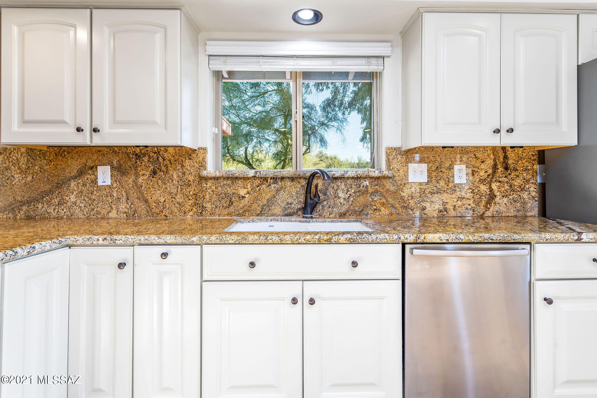 Santa Catalina Estates NO. 4 (1-180) - Residential
