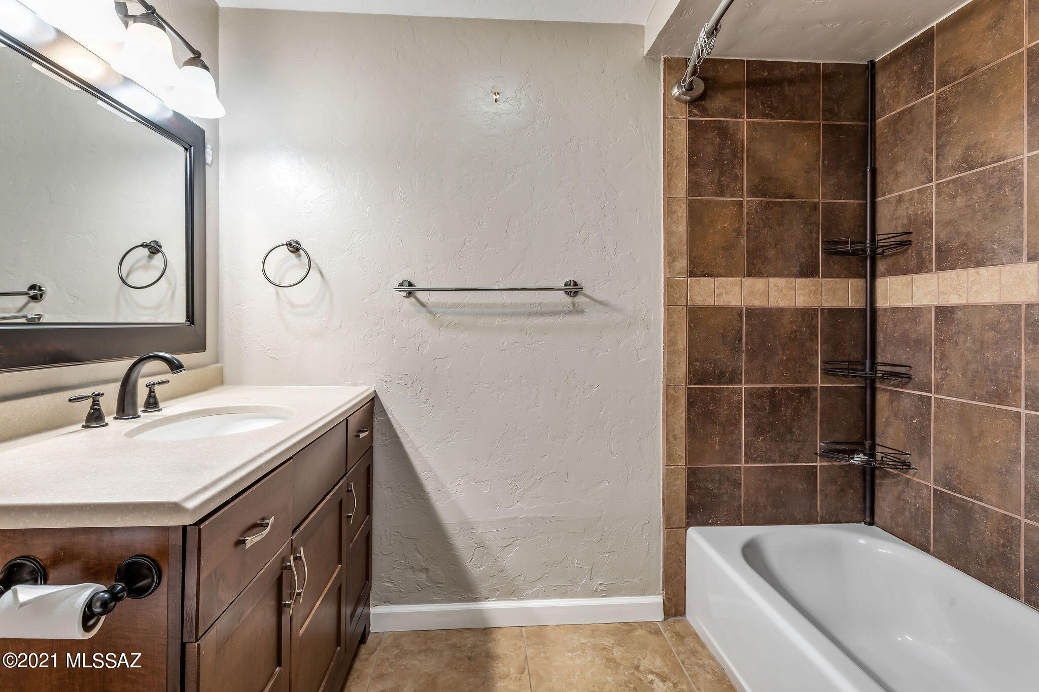 Santa Catalina Estates NO. 4 (1-180) - Residential