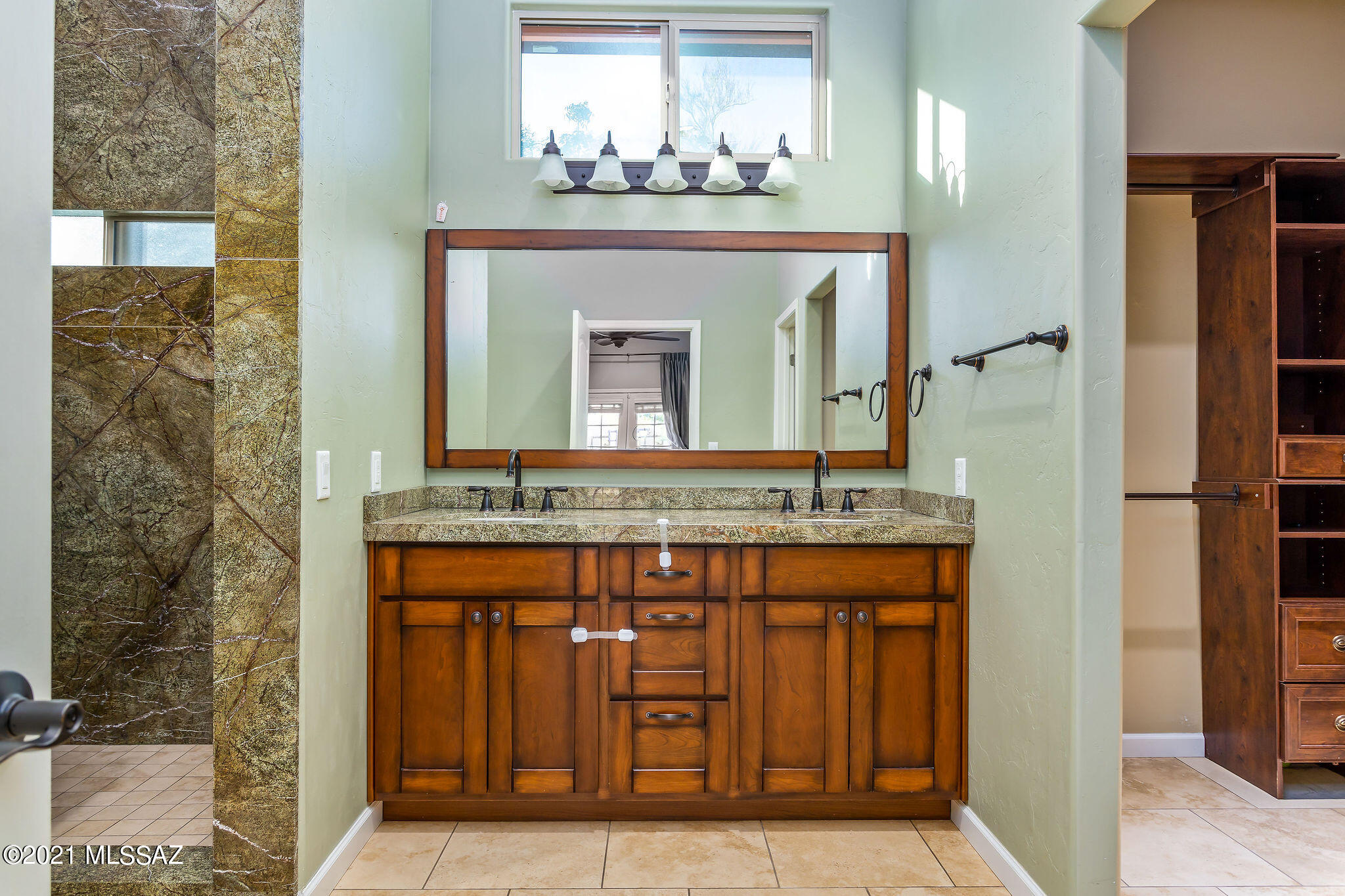 Santa Catalina Estates NO. 4 (1-180) - Residential